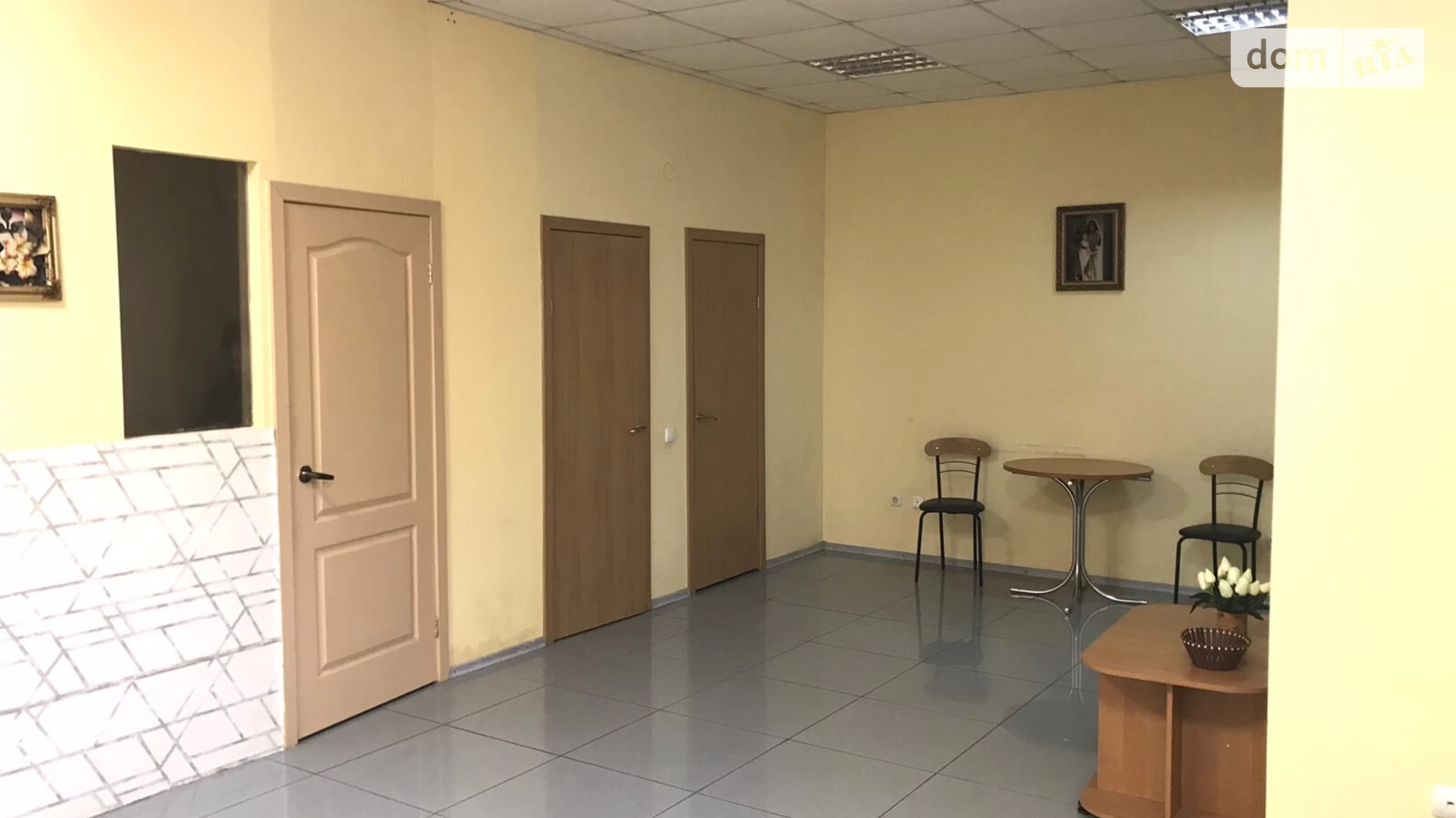 Продается офис 40 кв. м в бизнес-центре, цена: 20000 $ - фото 2