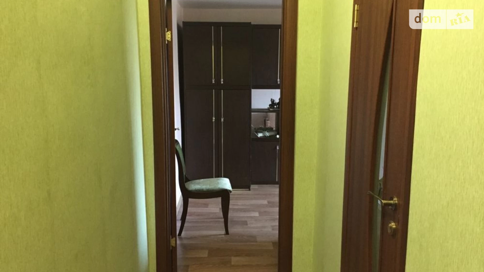 Продается 2-комнатная квартира 42 кв. м в Одессе, ул. Варненская, 19 - фото 2