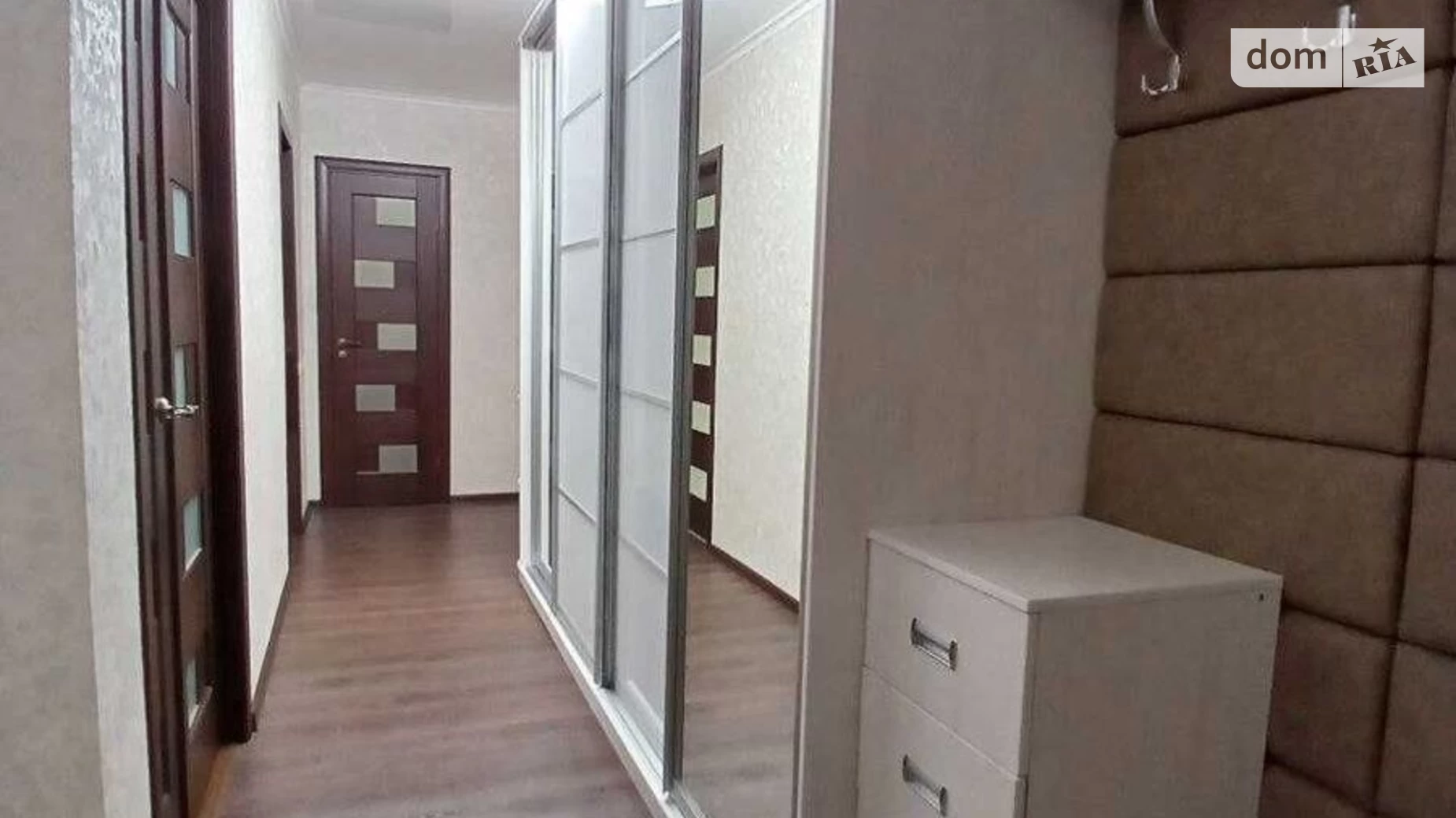 Продается 2-комнатная квартира 72 кв. м в Сумах, просп. Михаила Лушпы
