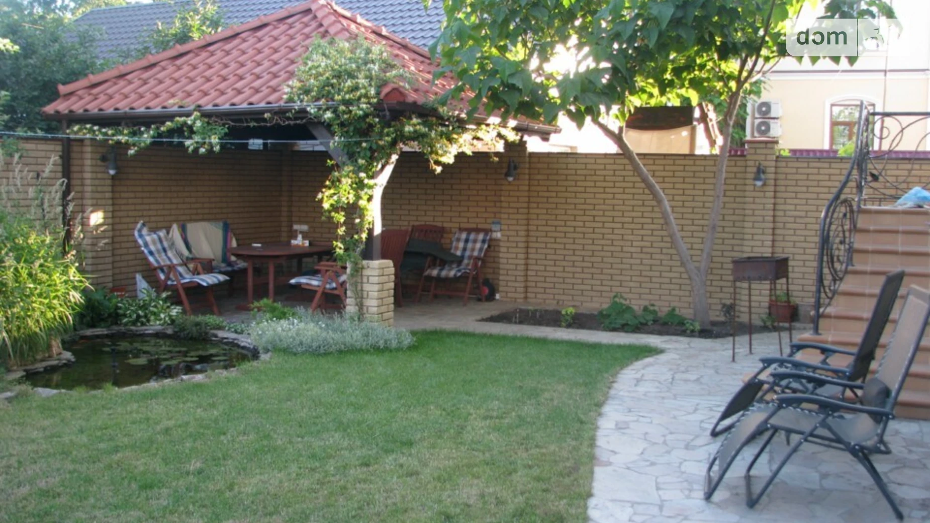 Продается дом на 2 этажа 280 кв. м с гаражом, цена: 400000 $ - фото 2
