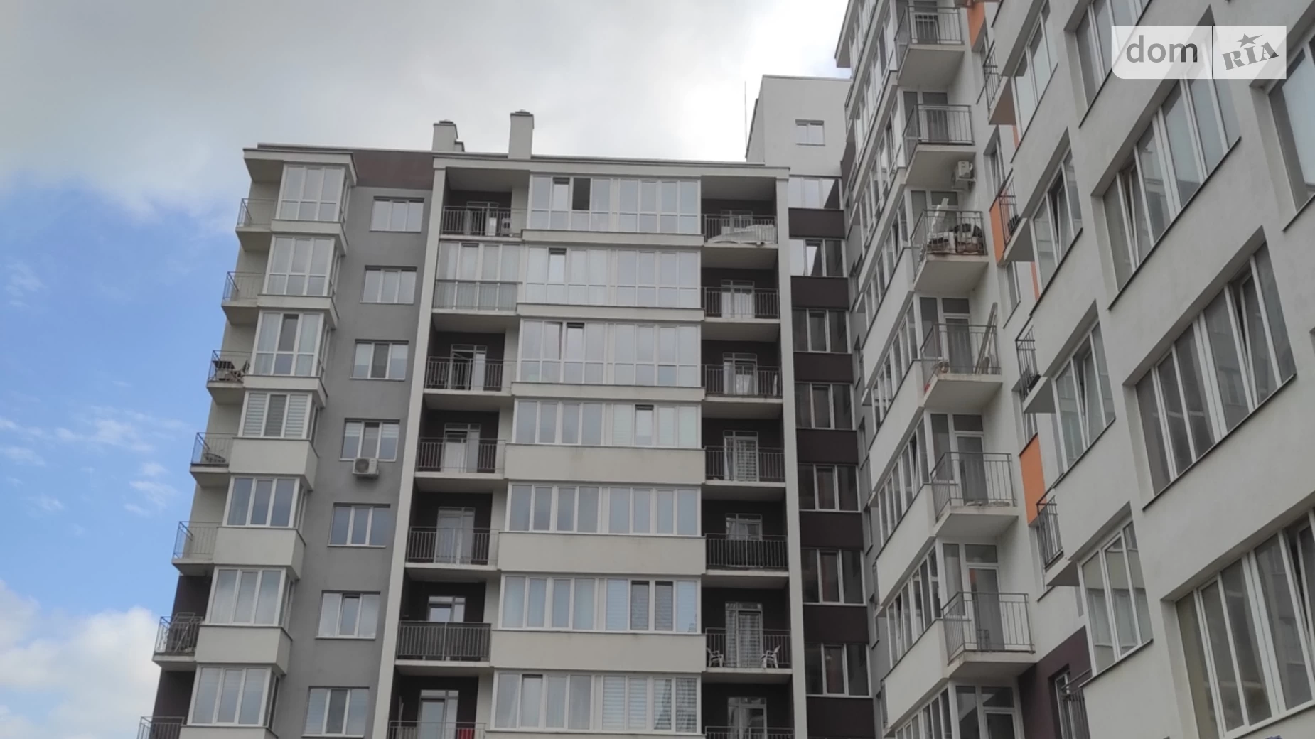 Продается 3-комнатная квартира 91 кв. м в Черновцах, ул. Винниченко Владимира - фото 3