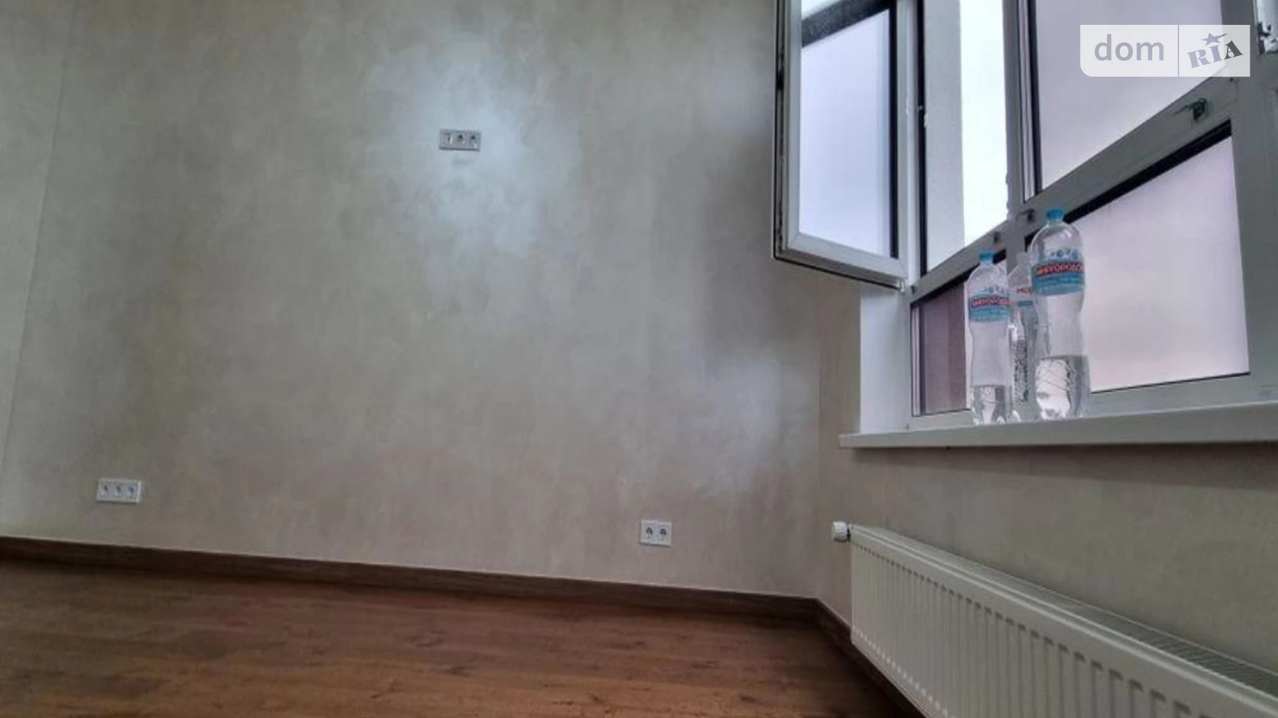 Продается 1-комнатная квартира 41 кв. м в Киеве, ул. Тираспольская, 54