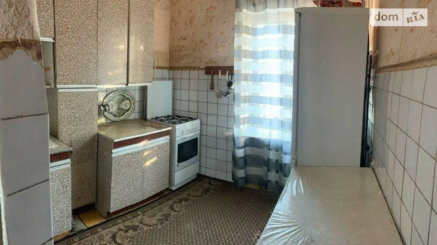 Продается 2-комнатная квартира 53 кв. м в Киеве, ул. Владимирская, 76Б