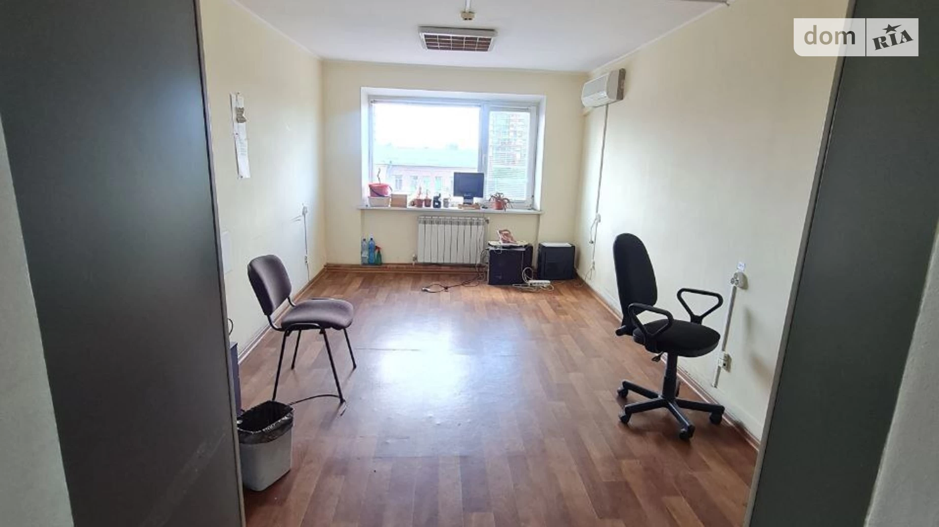 Продается офис 382 кв. м в бизнес-центре, цена: 150000 $ - фото 4