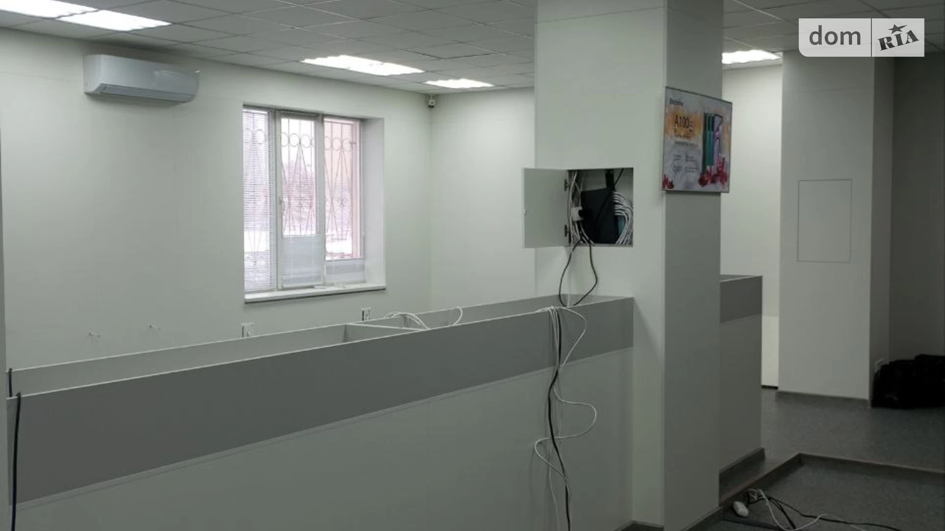 Сдается в аренду офис 430.5 кв. м в бизнес-центре, цена: 77490 грн - фото 2