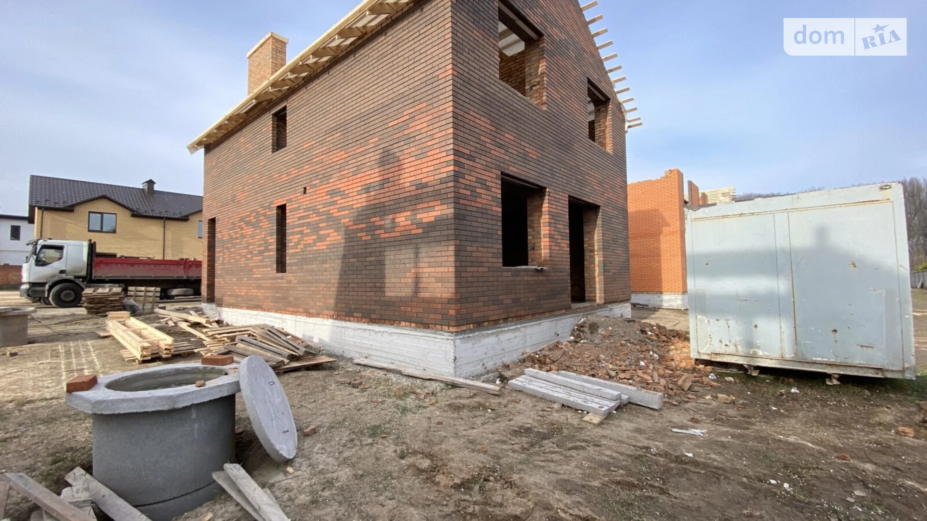 Продается дом на 2 этажа 125 кв. м с беседкой, цена: 89000 $ - фото 2