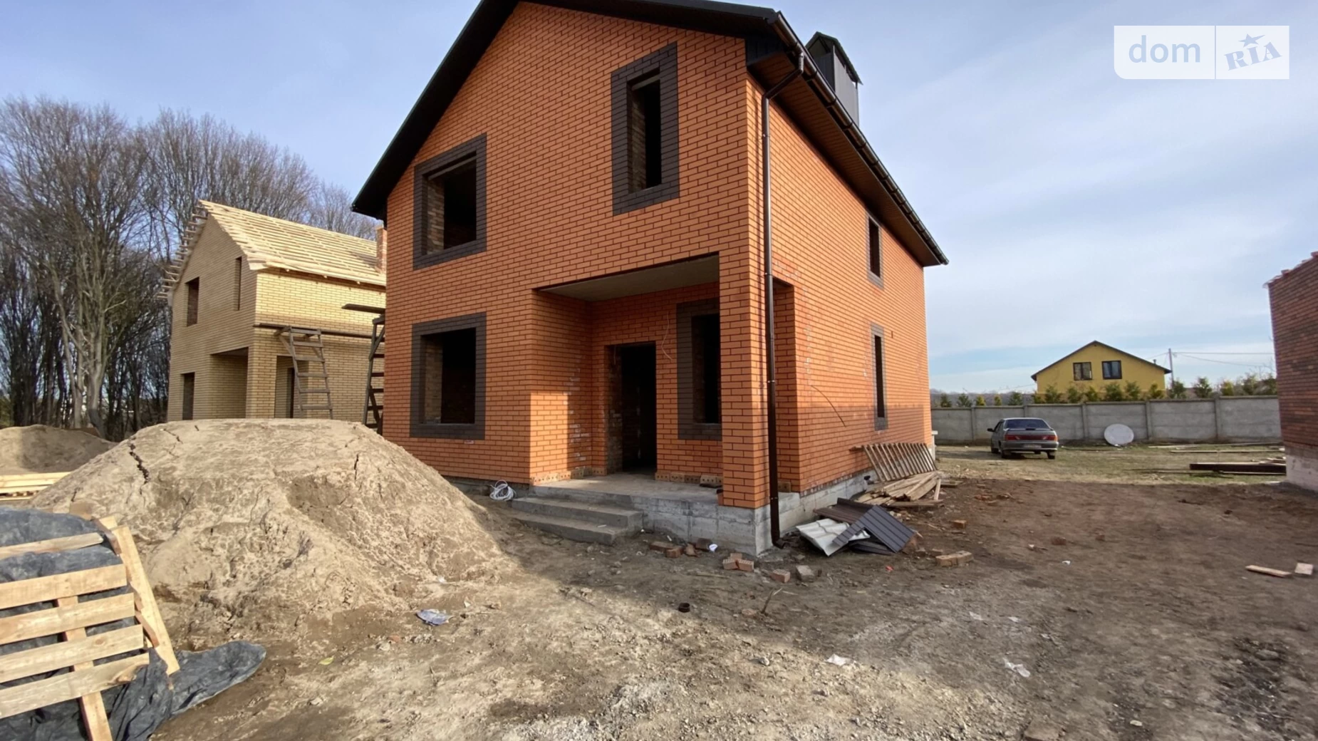 Продается дом на 2 этажа 125 кв. м с садом, цена: 96000 $ - фото 3
