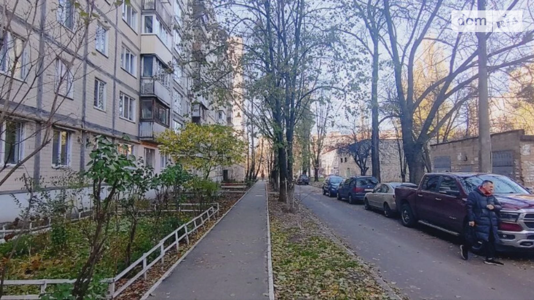 Продается 2-комнатная квартира 51 кв. м в Киеве, ул. Зодчих, 30 - фото 3