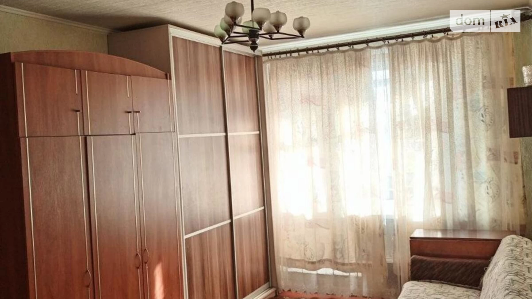 Продается 1-комнатная квартира 35 кв. м в Харькове, ул. Краснодарская, 171