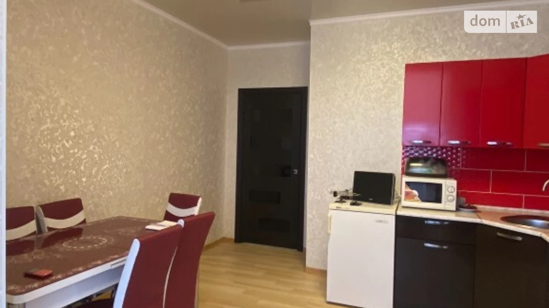 Продається 1-кімнатна квартира 50 кв. м у Хмельницькому