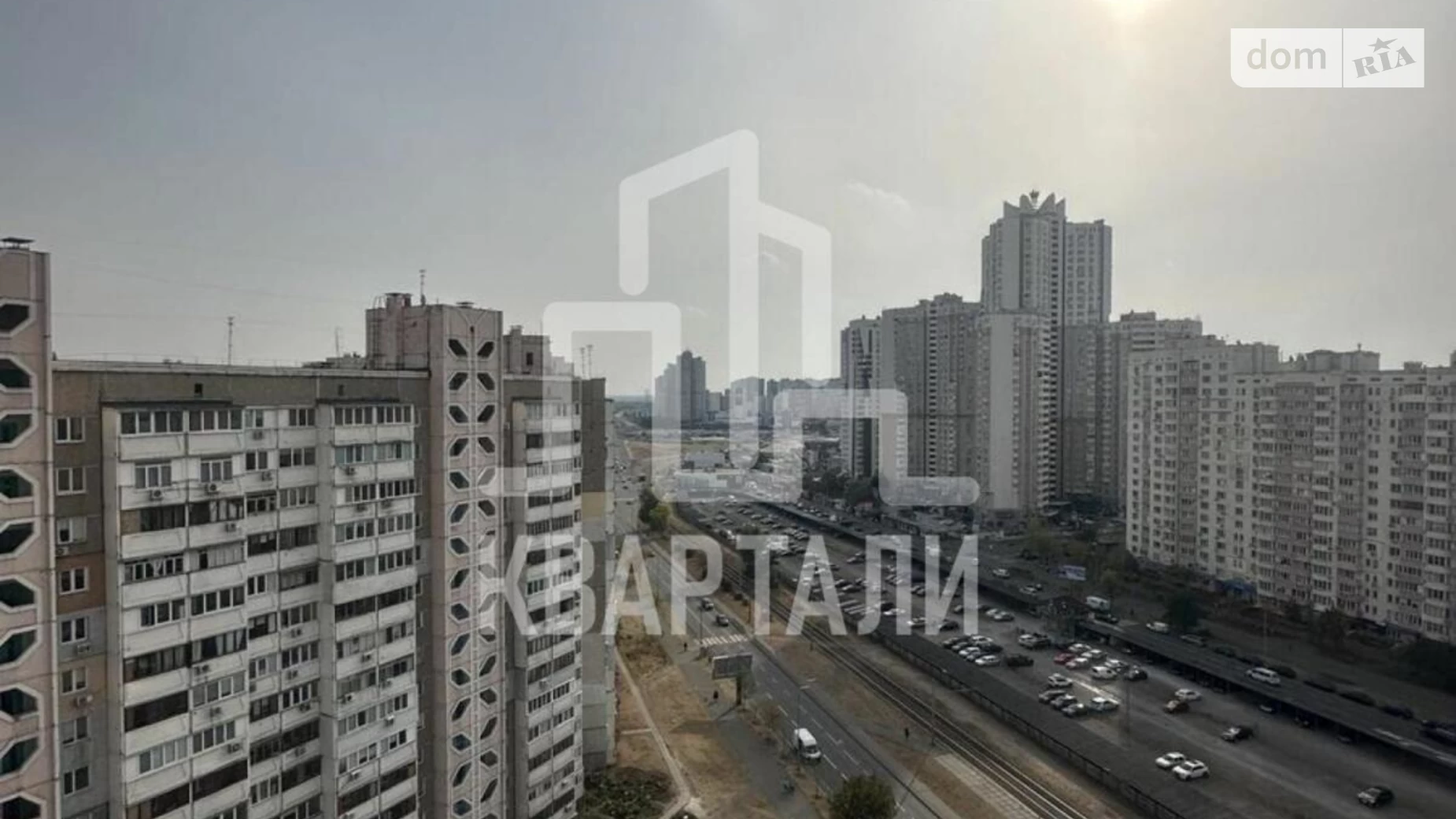 Продается 2-комнатная квартира 114 кв. м в Киеве, просп. Петра Григоренко, 23