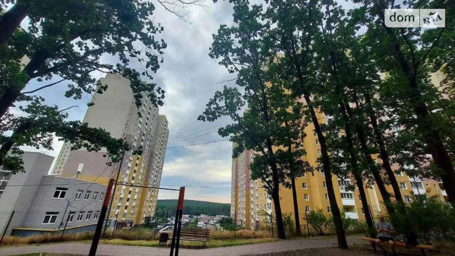 Продается 1-комнатная квартира 54 кв. м в Вышгороде, ул. Кургузова, 1А