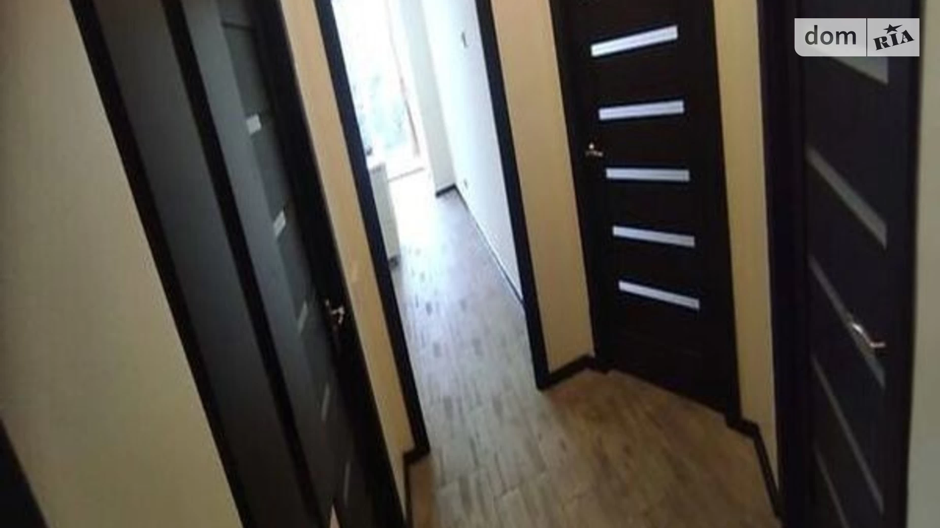 Продається 2-кімнатна квартира 48 кв. м у Хмельницькому, бугом над - фото 4
