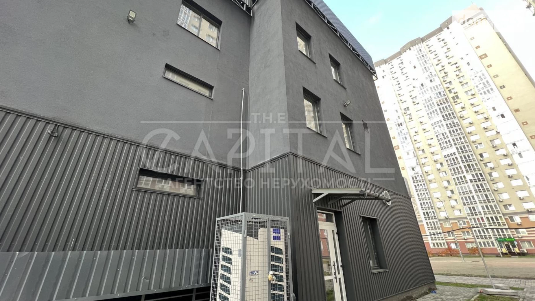 Продается офис 662 кв. м в бизнес-центре, цена: 550000 $ - фото 3