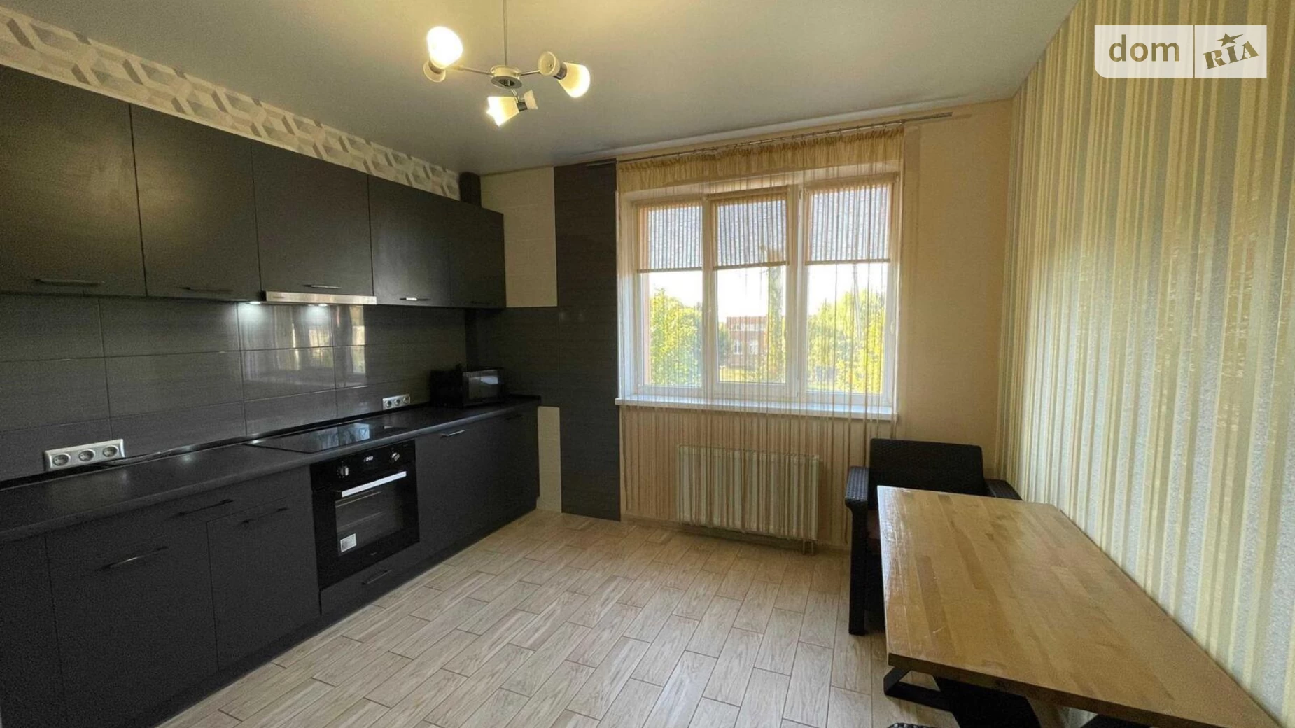 Продается 2-комнатная квартира 53 кв. м в Харькове, ул. Домостроительная, 7 - фото 2