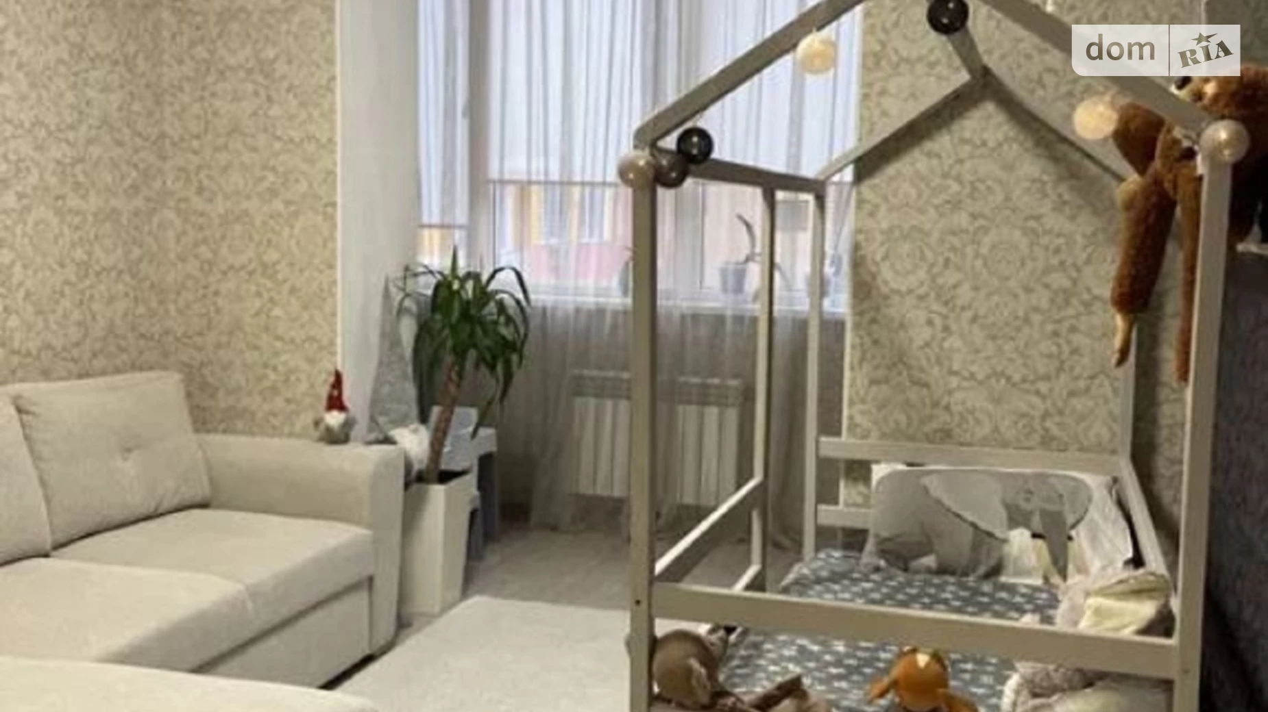 Продается 2-комнатная квартира 58.4 кв. м в Одессе, ул. Михаила Грушевского