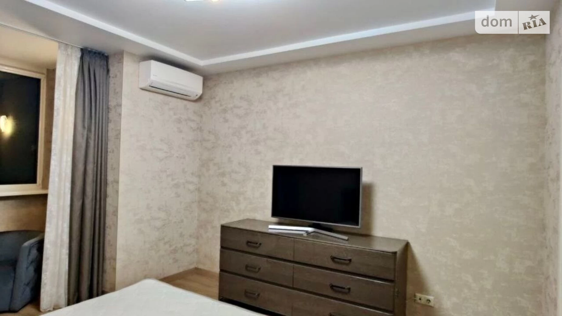 Продается 2-комнатная квартира 63 кв. м в Киеве, ул. Генерала Шаповала(Механизаторов), 20 - фото 3