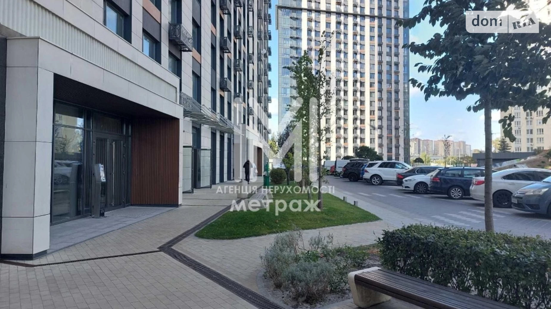 Продается 3-комнатная квартира 104 кв. м в Киеве, ул. Академика Заболотного, 1 - фото 2