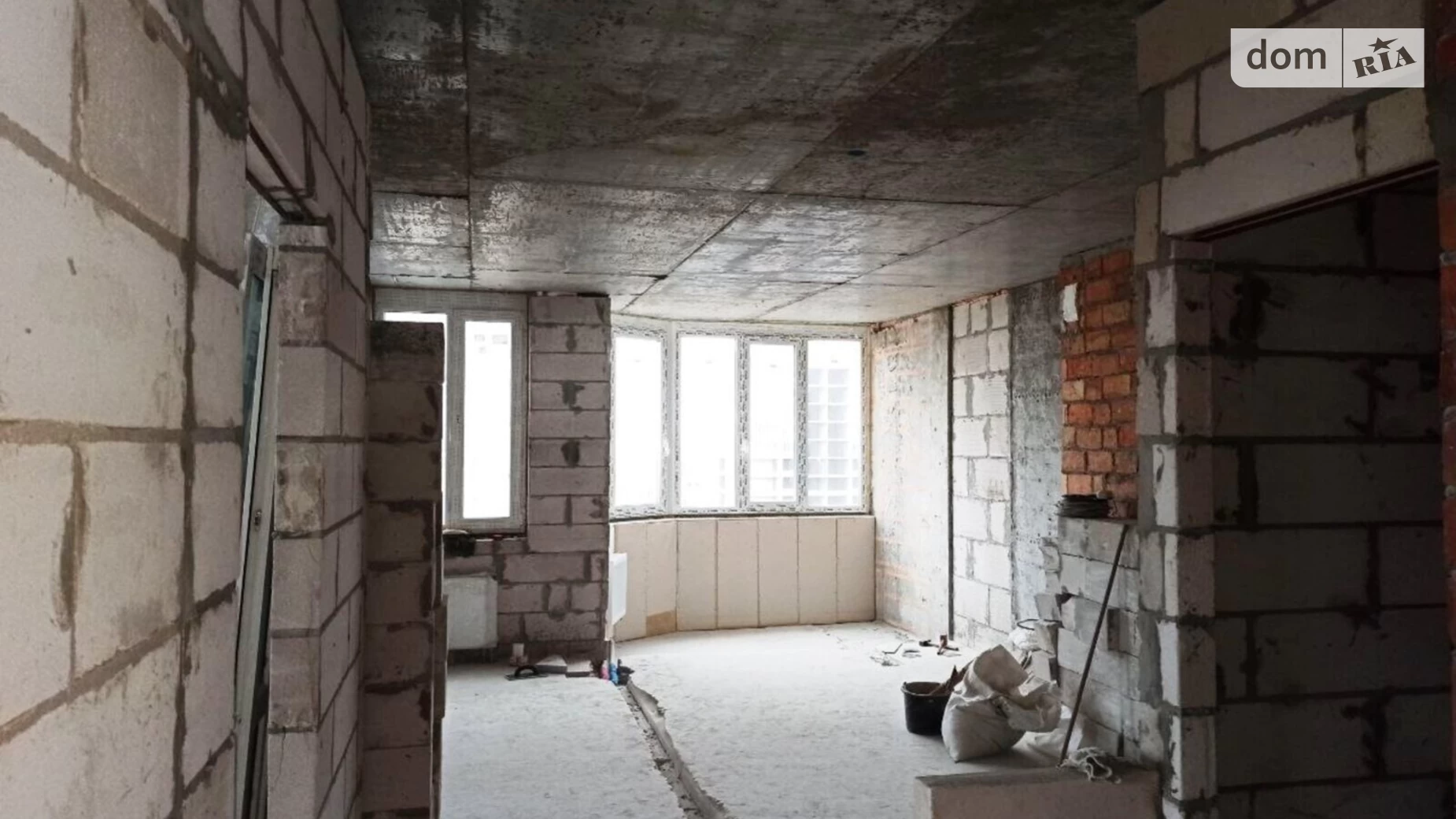 Продается 2-комнатная квартира 68.3 кв. м в Черкассах, ул. Припортовая, 34/2 - фото 4