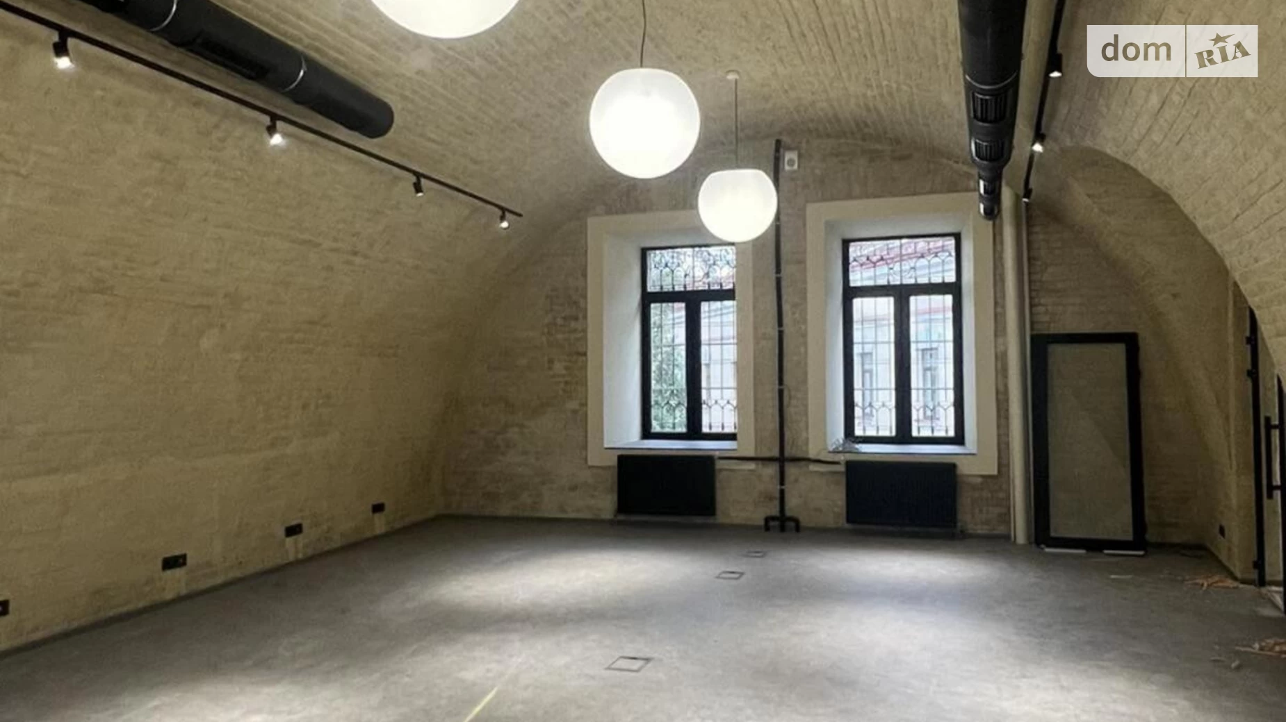 Сдается в аренду офис 720 кв. м в бизнес-центре, цена: 32000 $ - фото 5