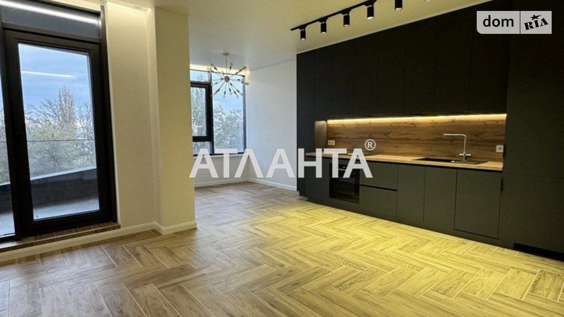 Продается 3-комнатная квартира 120.7 кв. м в Одессе, Фонтанская дор., 77А - фото 3