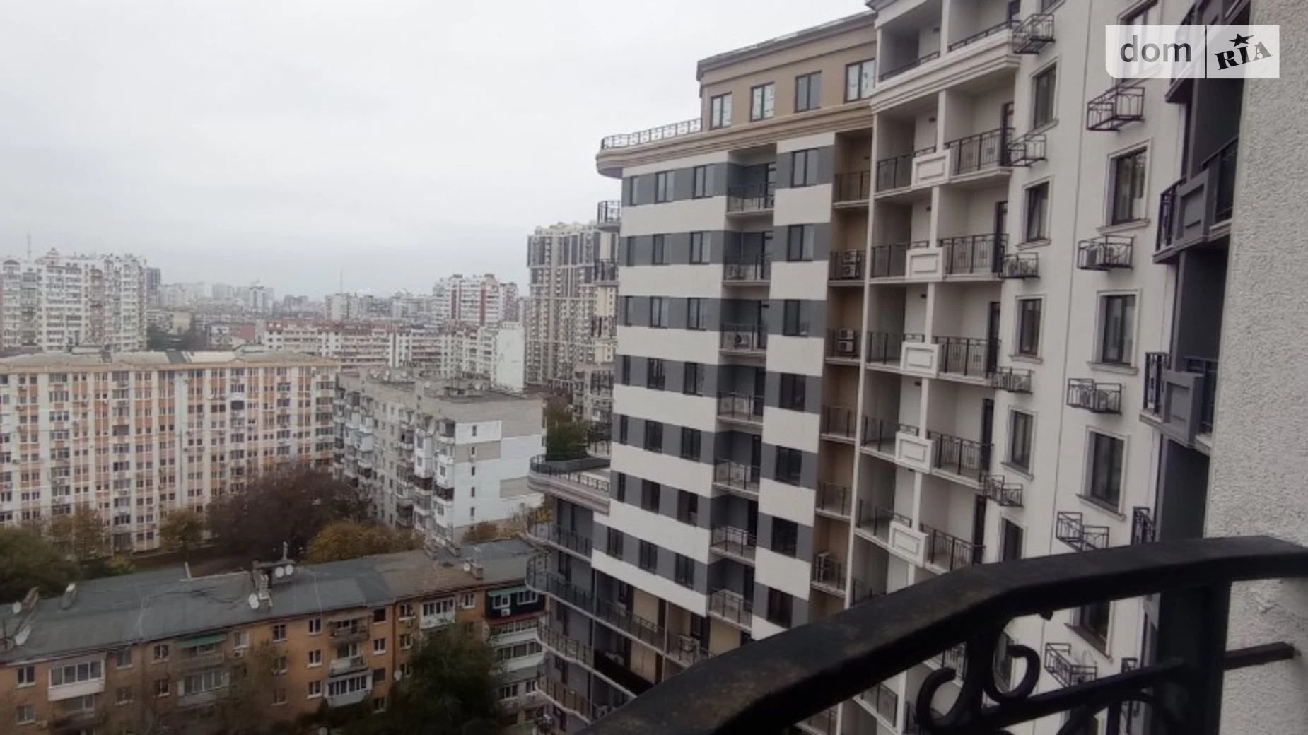 Продается 3-комнатная квартира 138 кв. м в Одессе, пер. Клубничный, 24 - фото 3