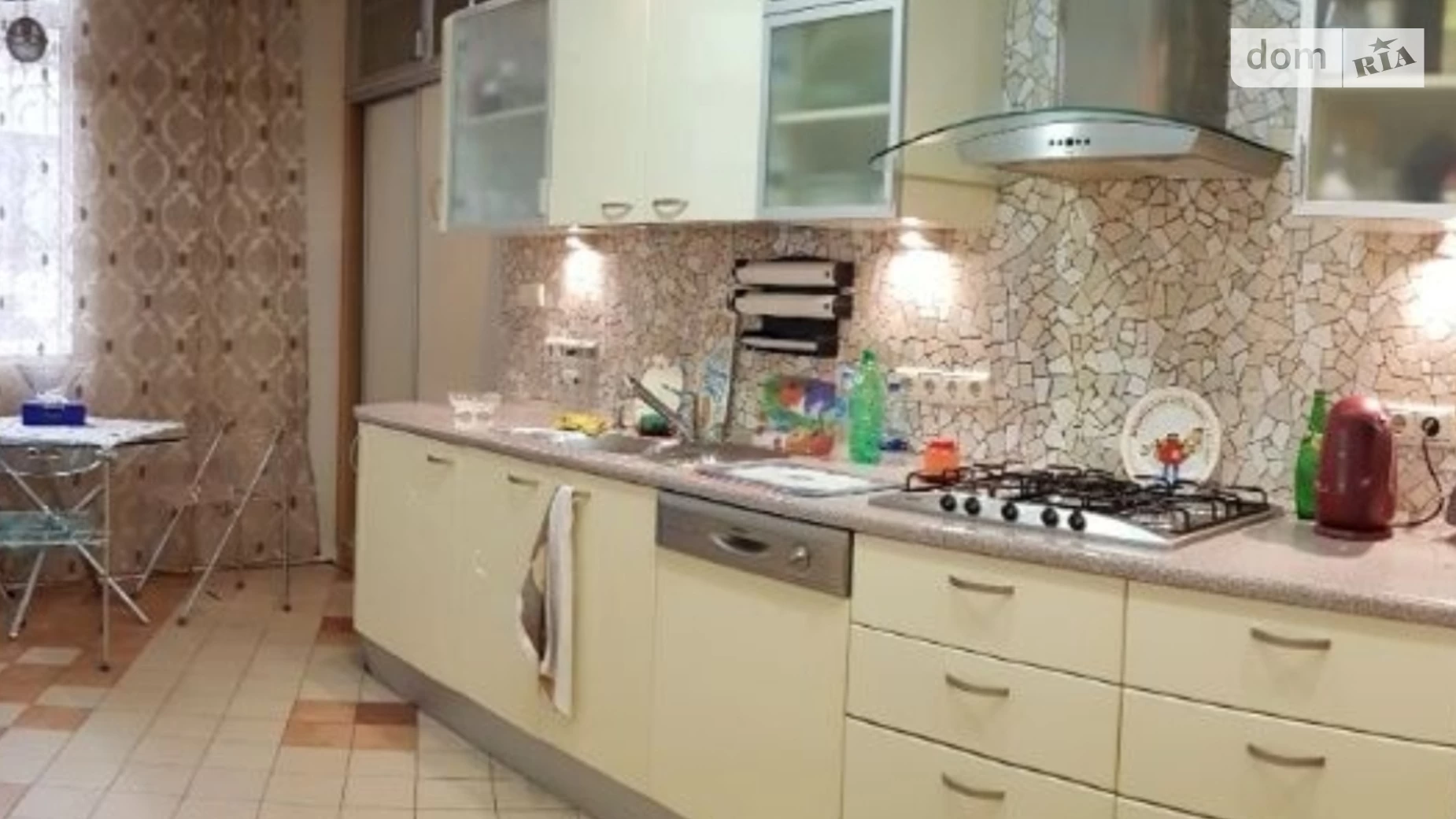 Продается 4-комнатная квартира 192 кв. м в Одессе, пл. Екатерининская - фото 2