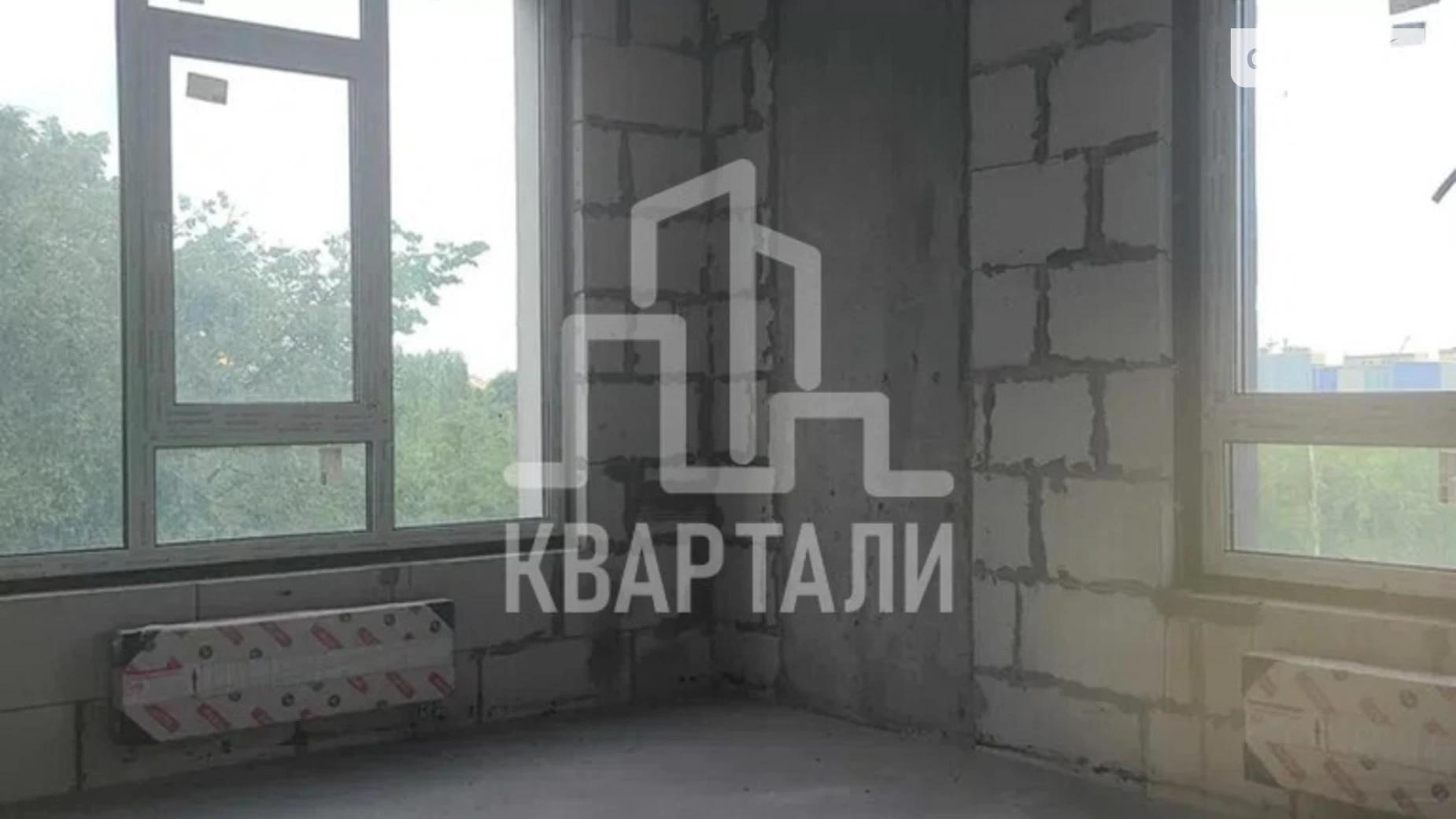 Продается 2-комнатная квартира 56 кв. м в Киеве, просп. Любомира Гузара, 15А