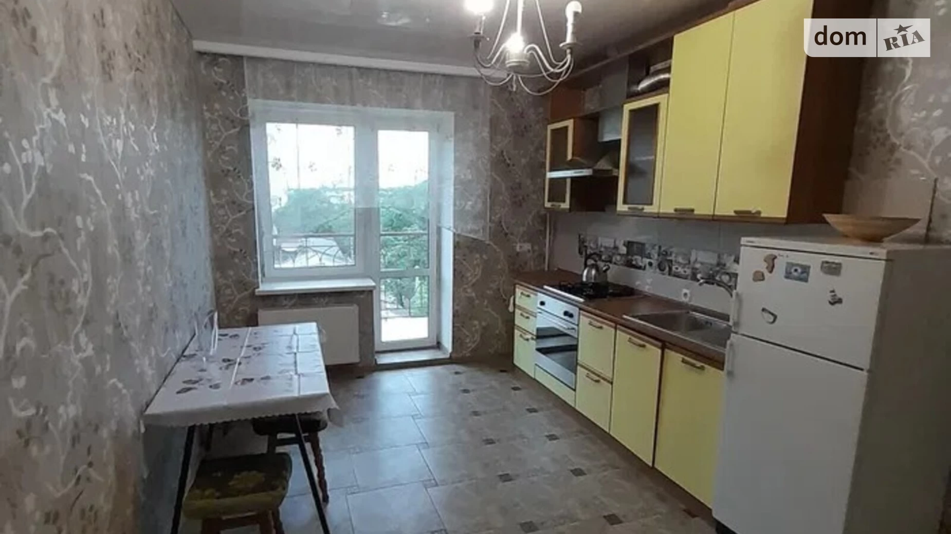 Продается 1-комнатная квартира 47 кв. м в Одессе, ул. Пишоновская, 37