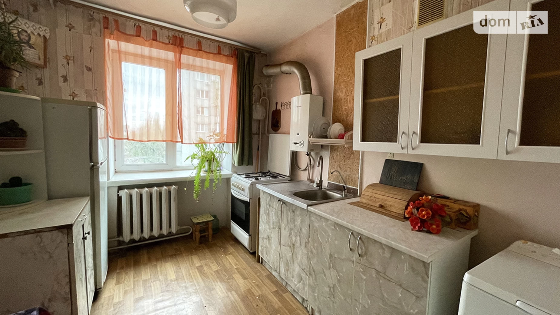 Продается 3-комнатная квартира 62 кв. м в Николаеве, ул. Театральная, 4А