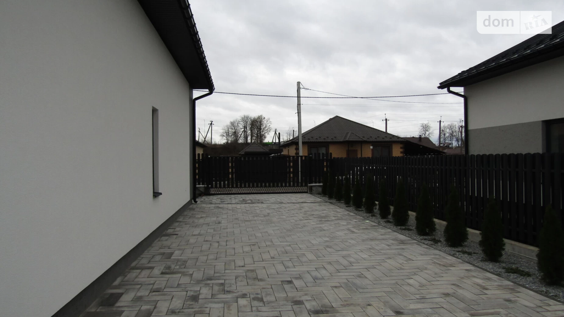 Продается дом на 2 этажа 160 кв. м с террасой, цена: 140000 $ - фото 2