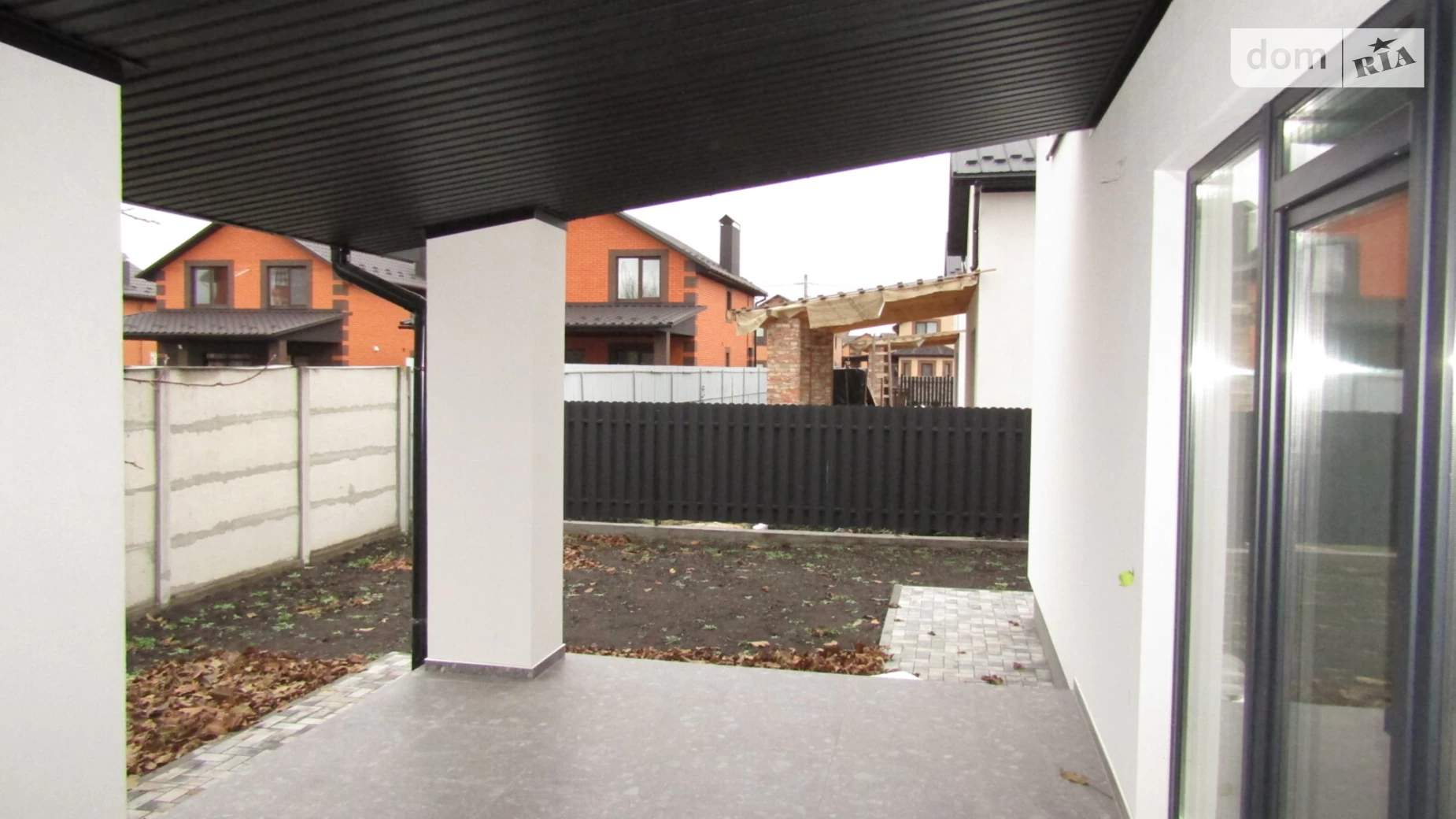 Продается дом на 2 этажа 160 кв. м с террасой, цена: 140000 $ - фото 4