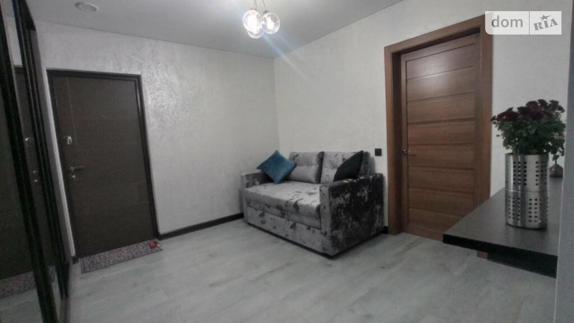 Продается 1-комнатная квартира 49 кв. м в Киеве, ул. Ревуцкого, 54 - фото 4