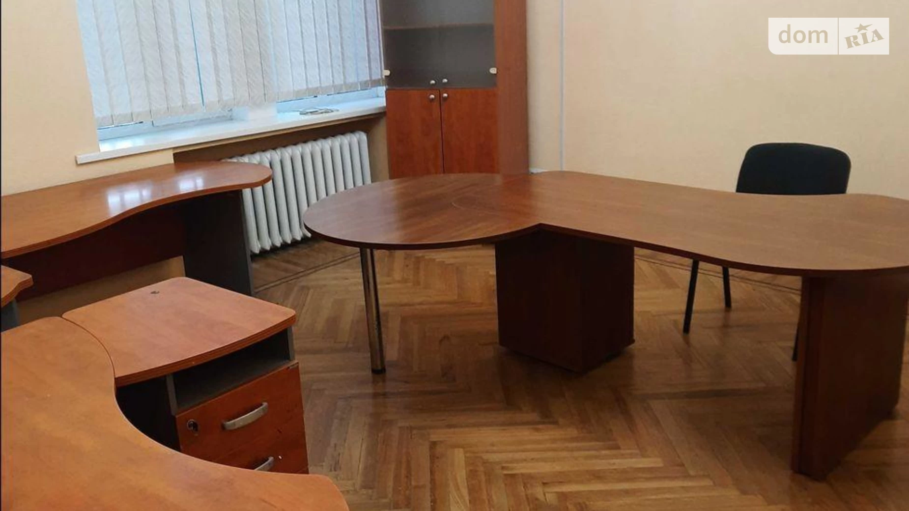 Продается 3-комнатная квартира 96 кв. м в Харькове, въезд Пушкинский, 4