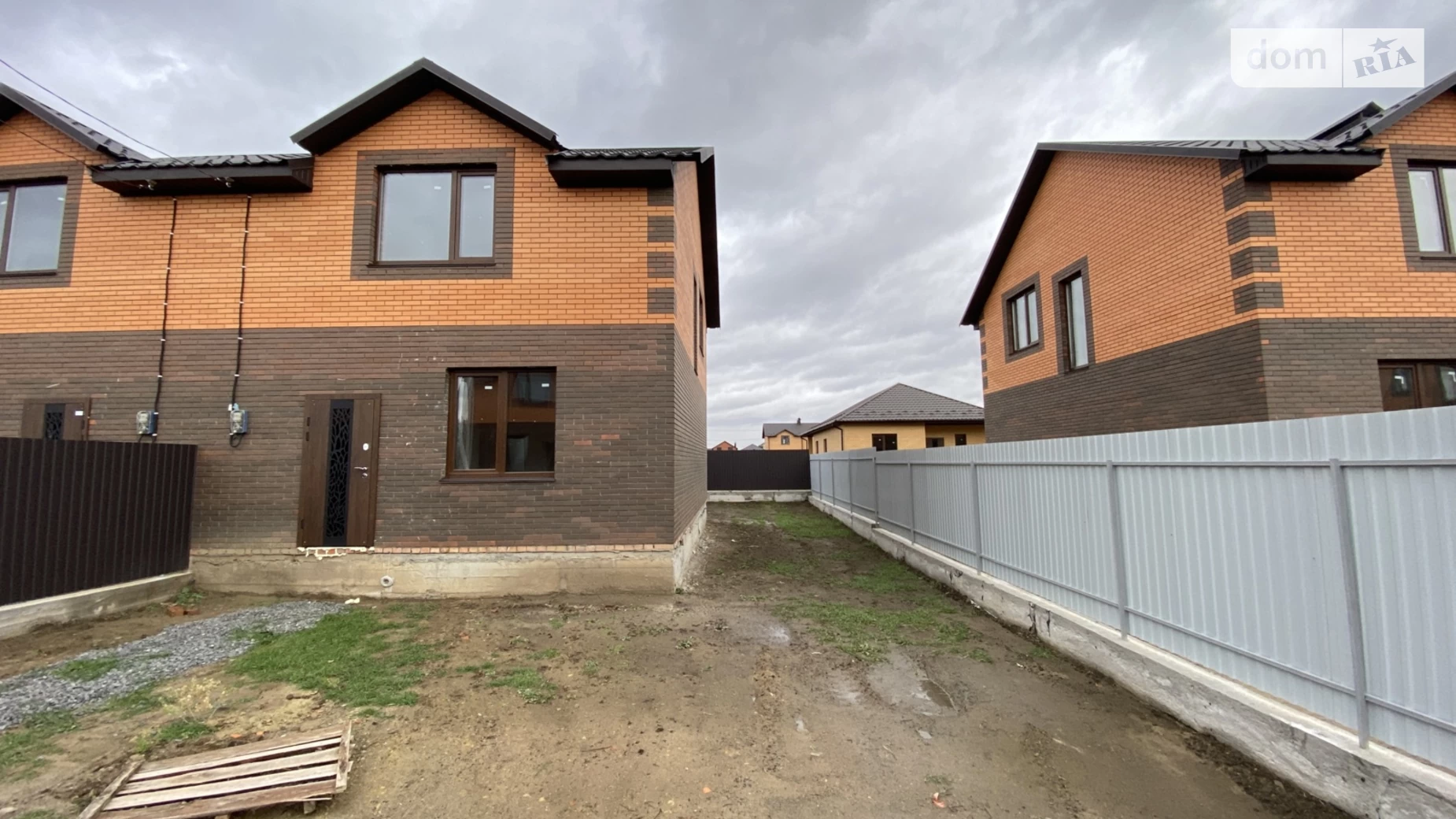 Продается часть дома 105 кв. м с гаражом, цена: 63000 $ - фото 4