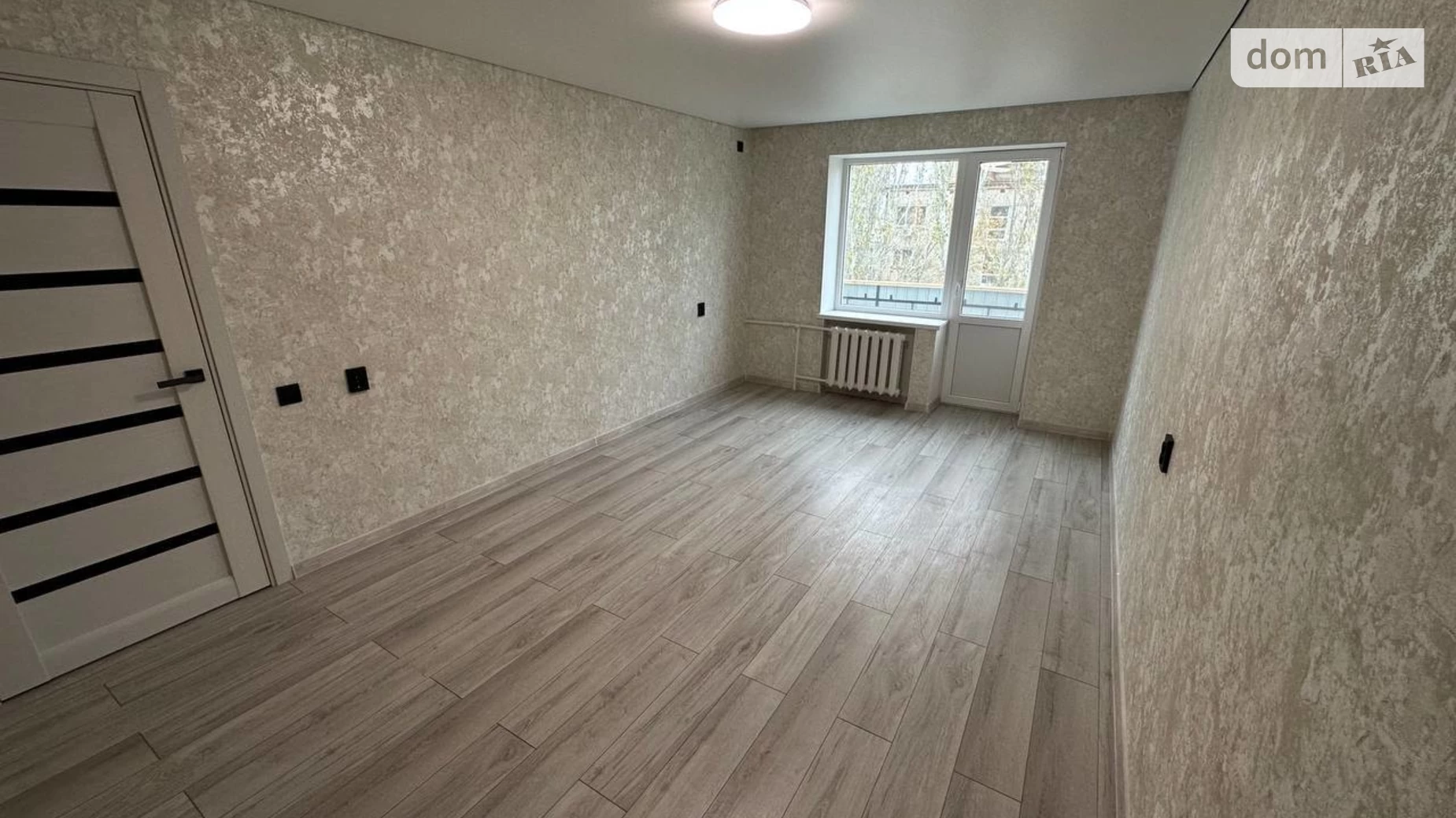 Продается 1-комнатная квартира 30 кв. м в Николаеве, ул. Крылова