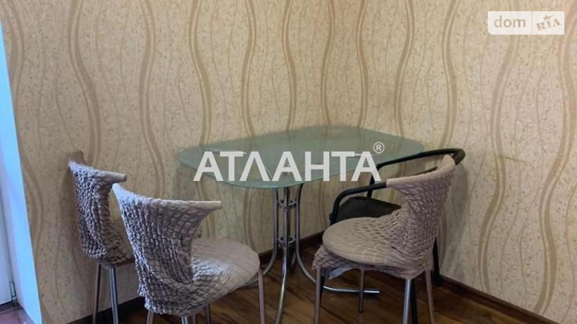 Продається 2-кімнатна квартира 41 кв. м у Одесі, вул. Палія Семена
