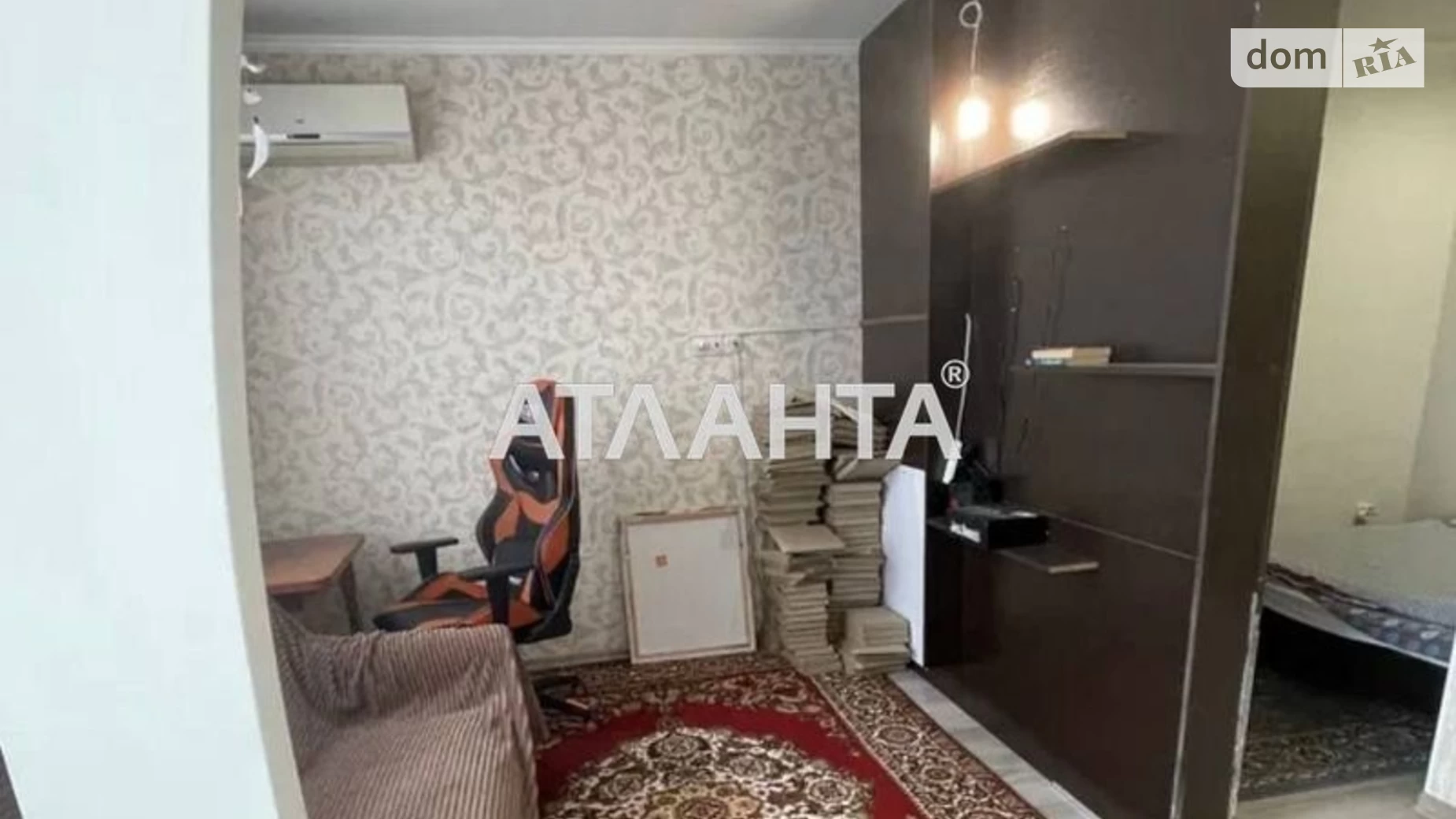Продается 1-комнатная квартира 40 кв. м в Одессе, мас. Радужный, 6