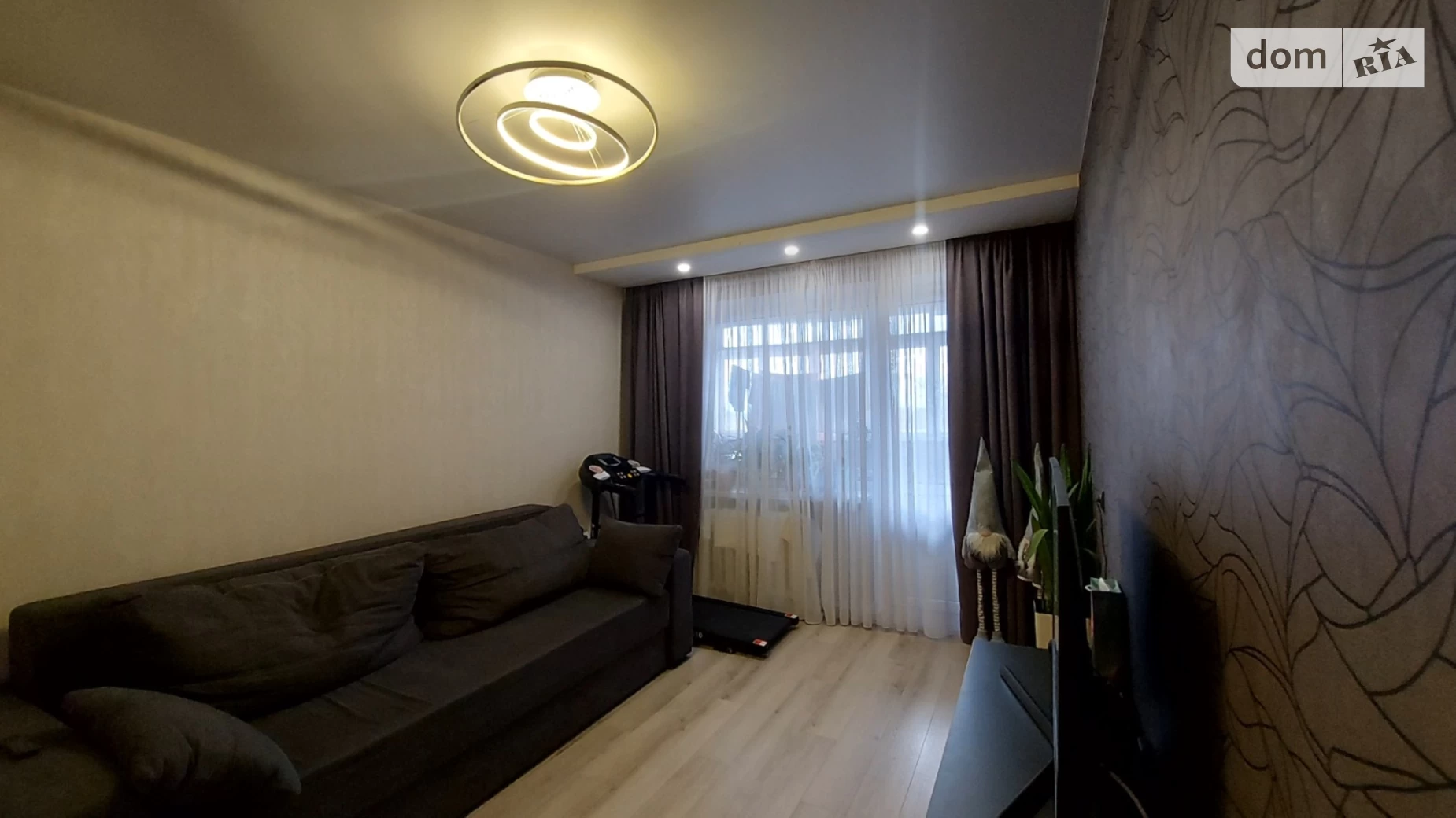 Продается 2-комнатная квартира 46.6 кв. м в Виннице, ул. Якова Шепеля