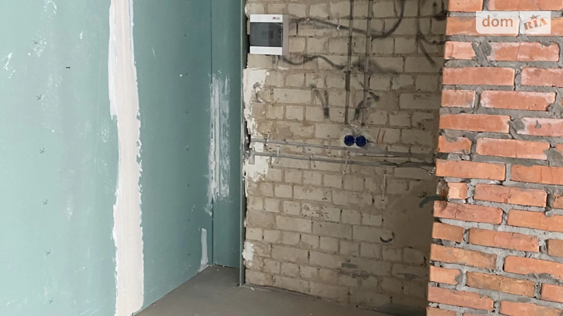 Сдается в аренду офис 170 кв. м в бизнес-центре, цена: 2550 $ - фото 5