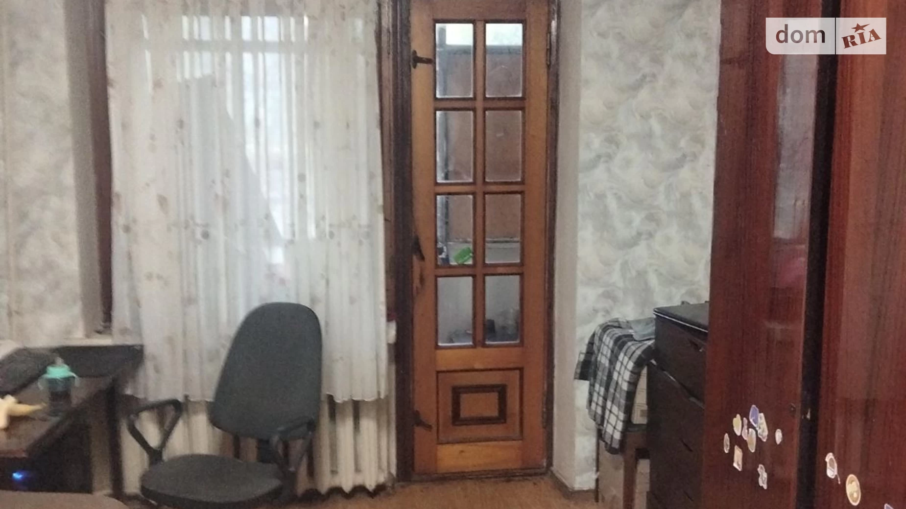 Продається 1-кімнатна квартира 32 кв. м у Одесі, вул. Космонавтів, 23