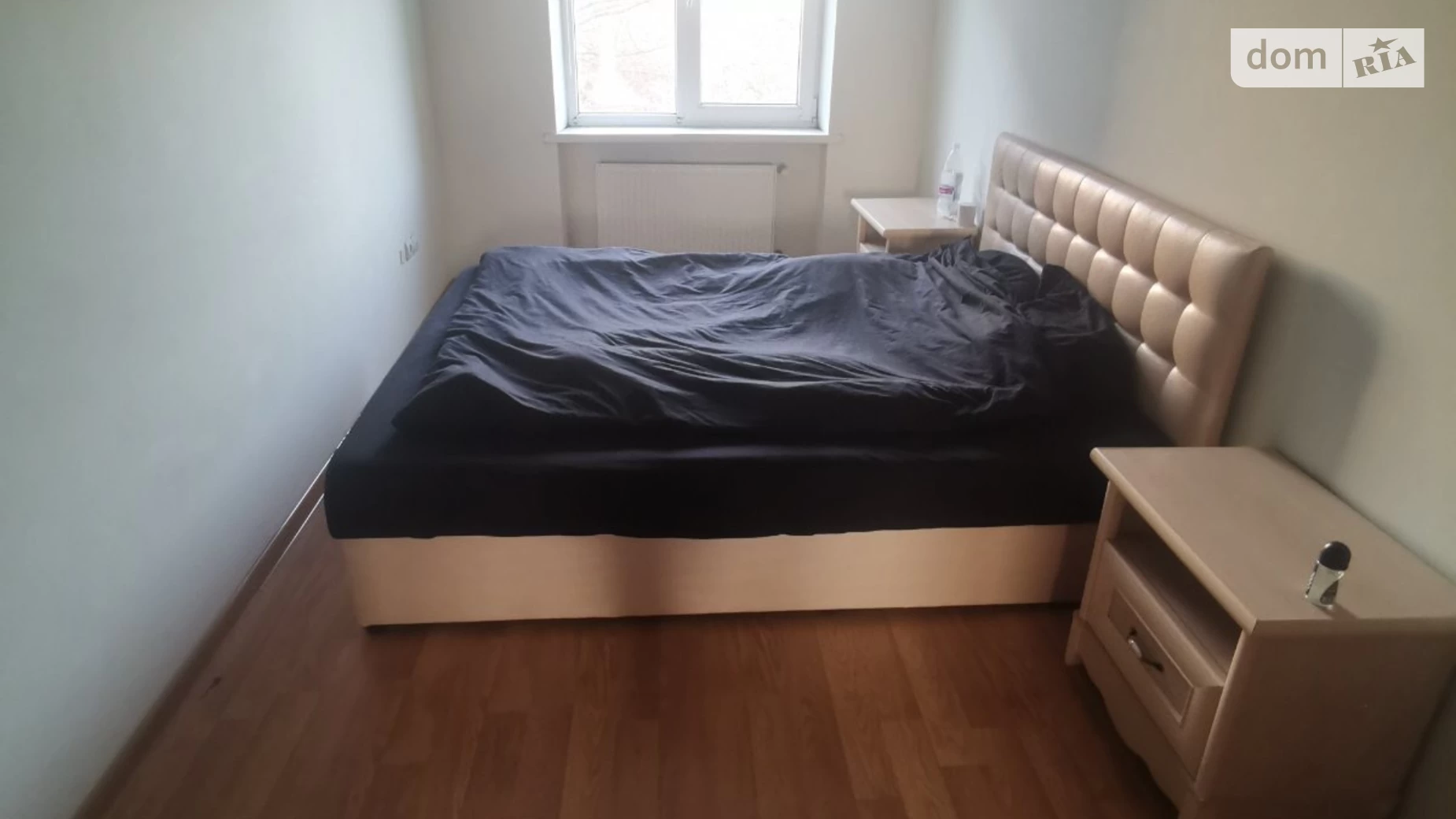 Продается 3-комнатная квартира 64 кв. м в Черновцах