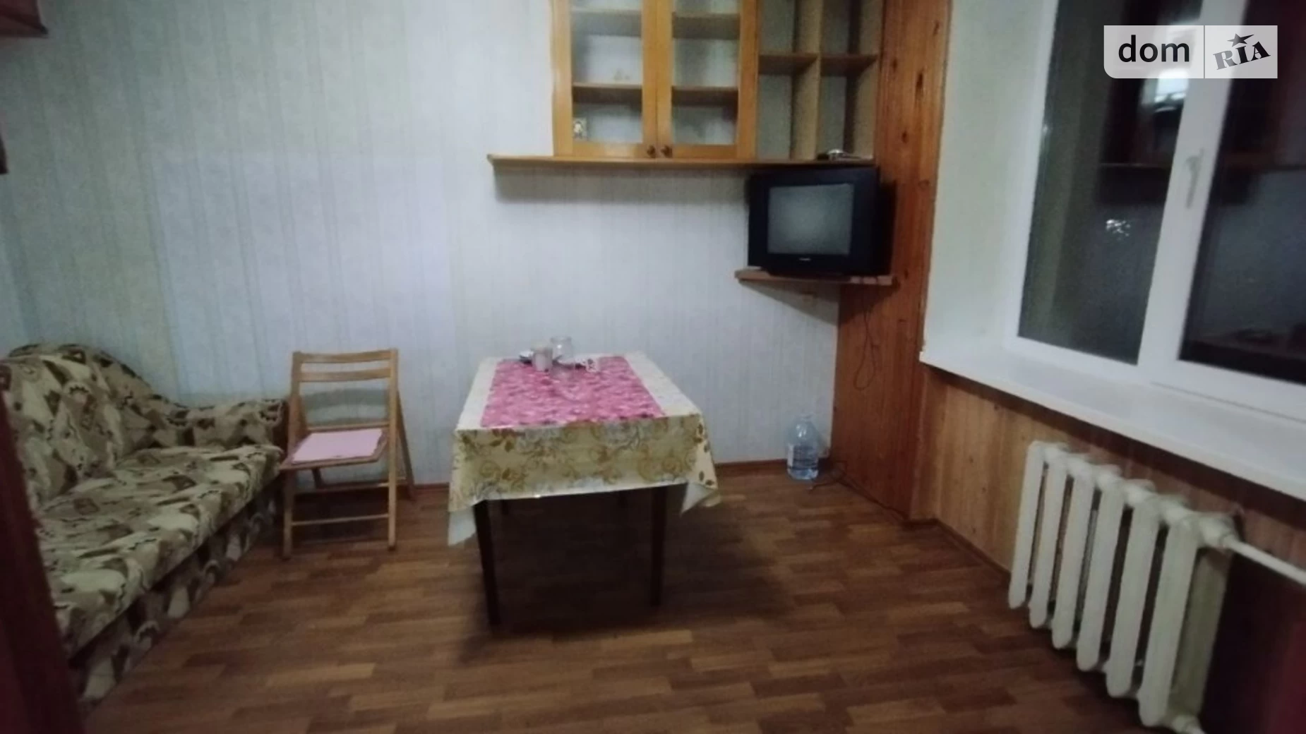 Продается 3-комнатная квартира 62 кв. м в Одессе, ул. Героев Крут
