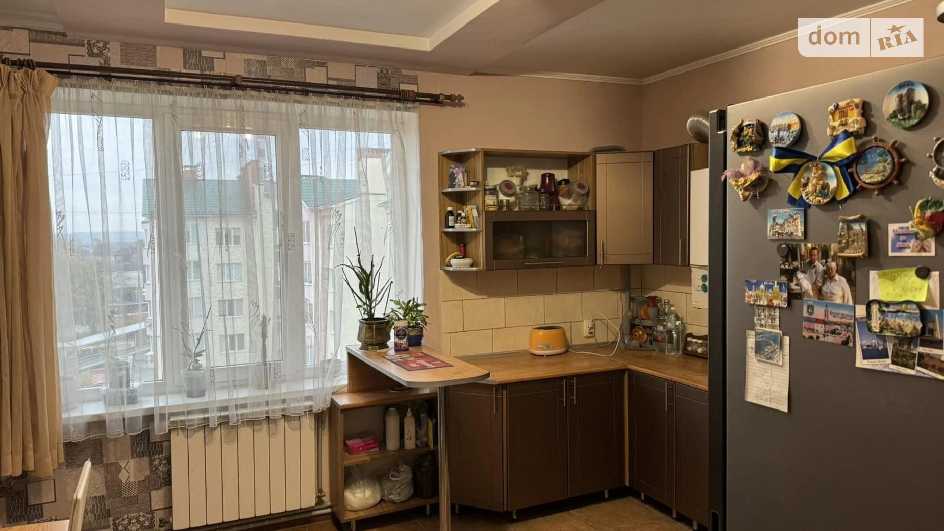 Продается 3-комнатная квартира 111 кв. м в Ивано-Франковске, ул. Троллейбусная, 28 - фото 3