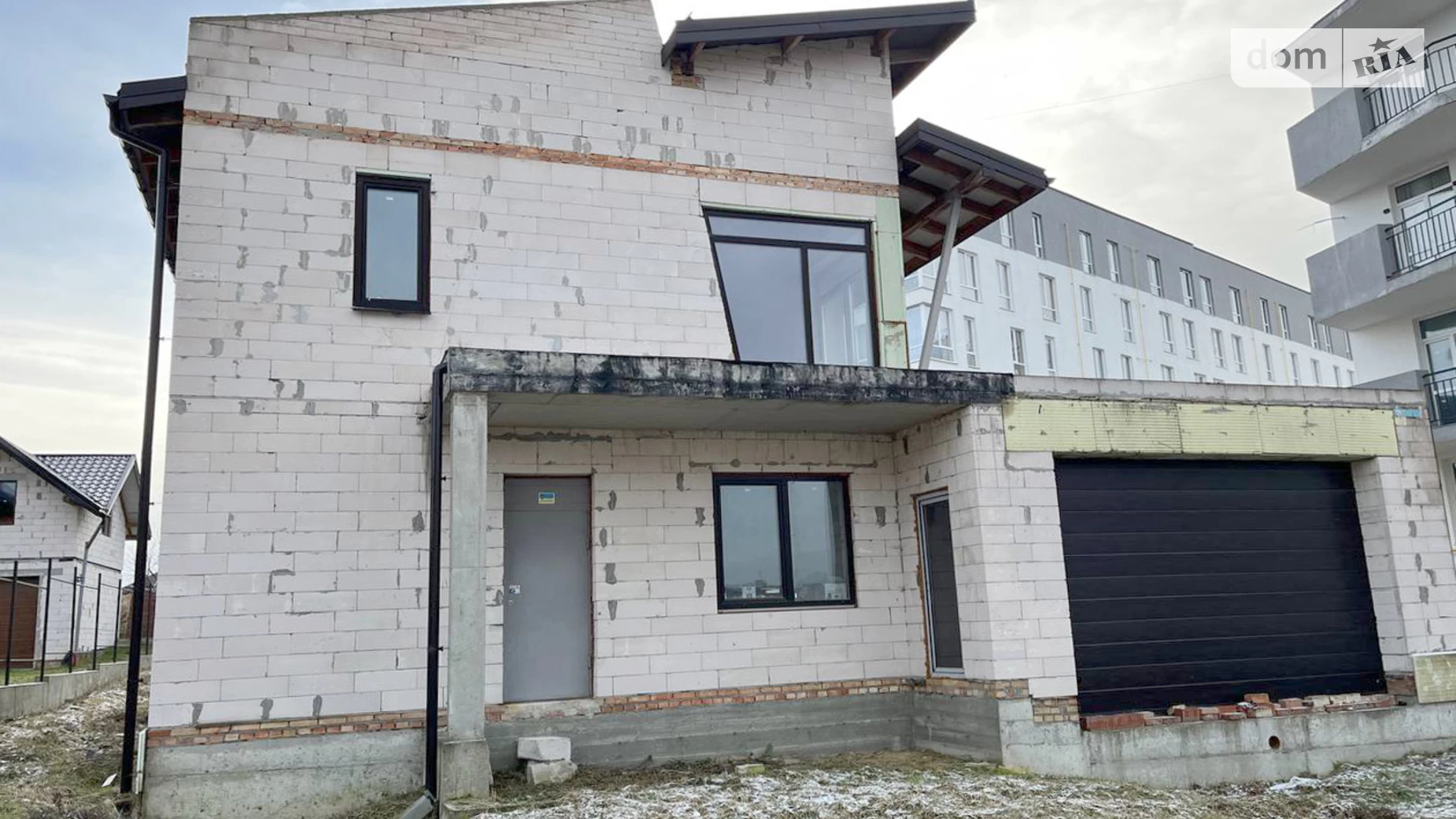 Продается дом на 2 этажа 219 кв. м с баней/сауной, ул. Киевская - фото 3