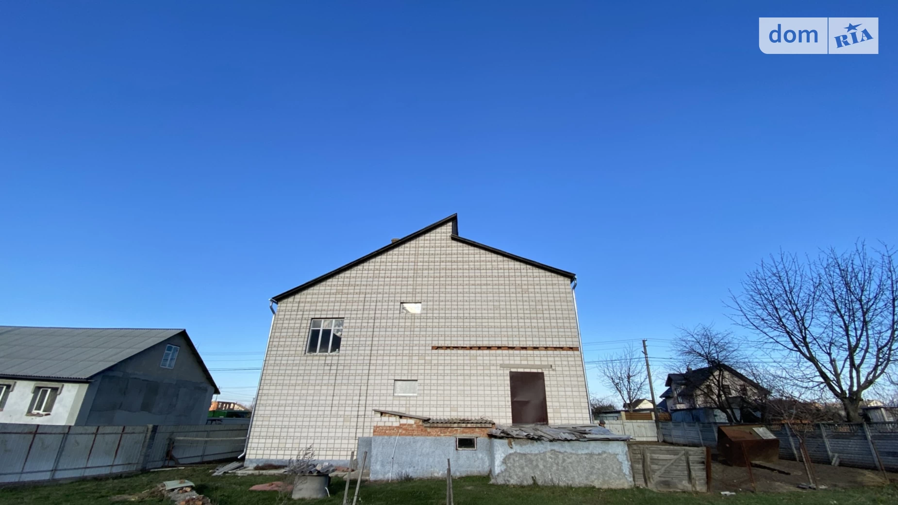 Продается дом на 2 этажа 245 кв. м с верандой, цена: 65000 $ - фото 3