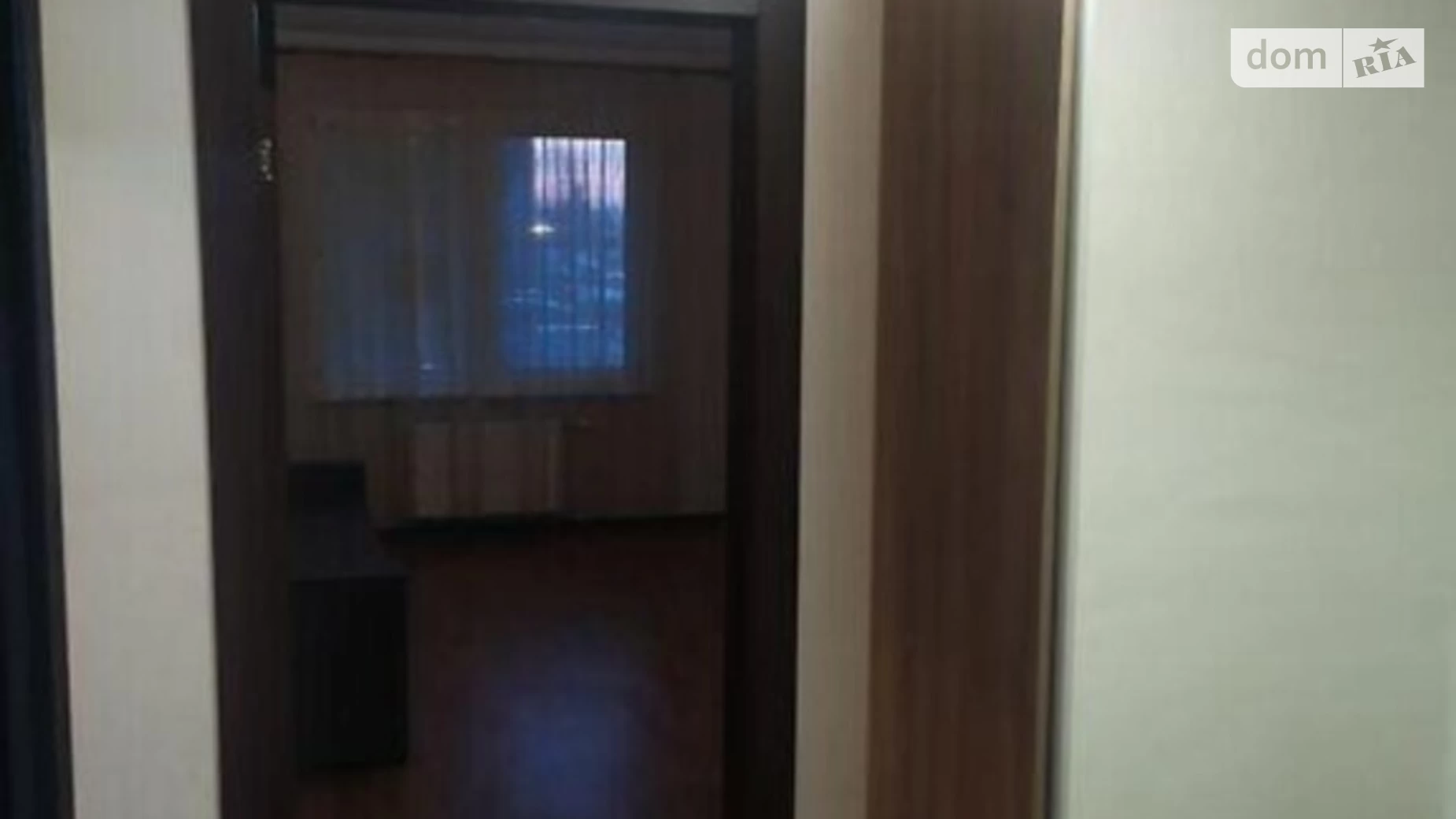 Продається 1-кімнатна квартира 43 кв. м у Києві, вул. Софії Русової, 7А