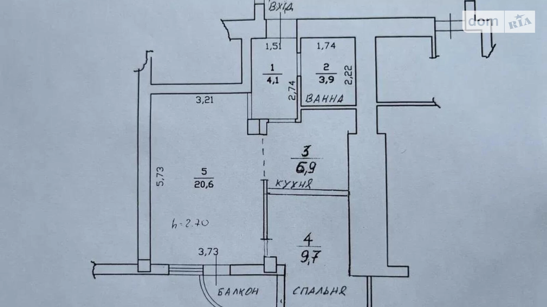 Продается 2-комнатная квартира 45 кв. м в Львове, просп. Красной Калины