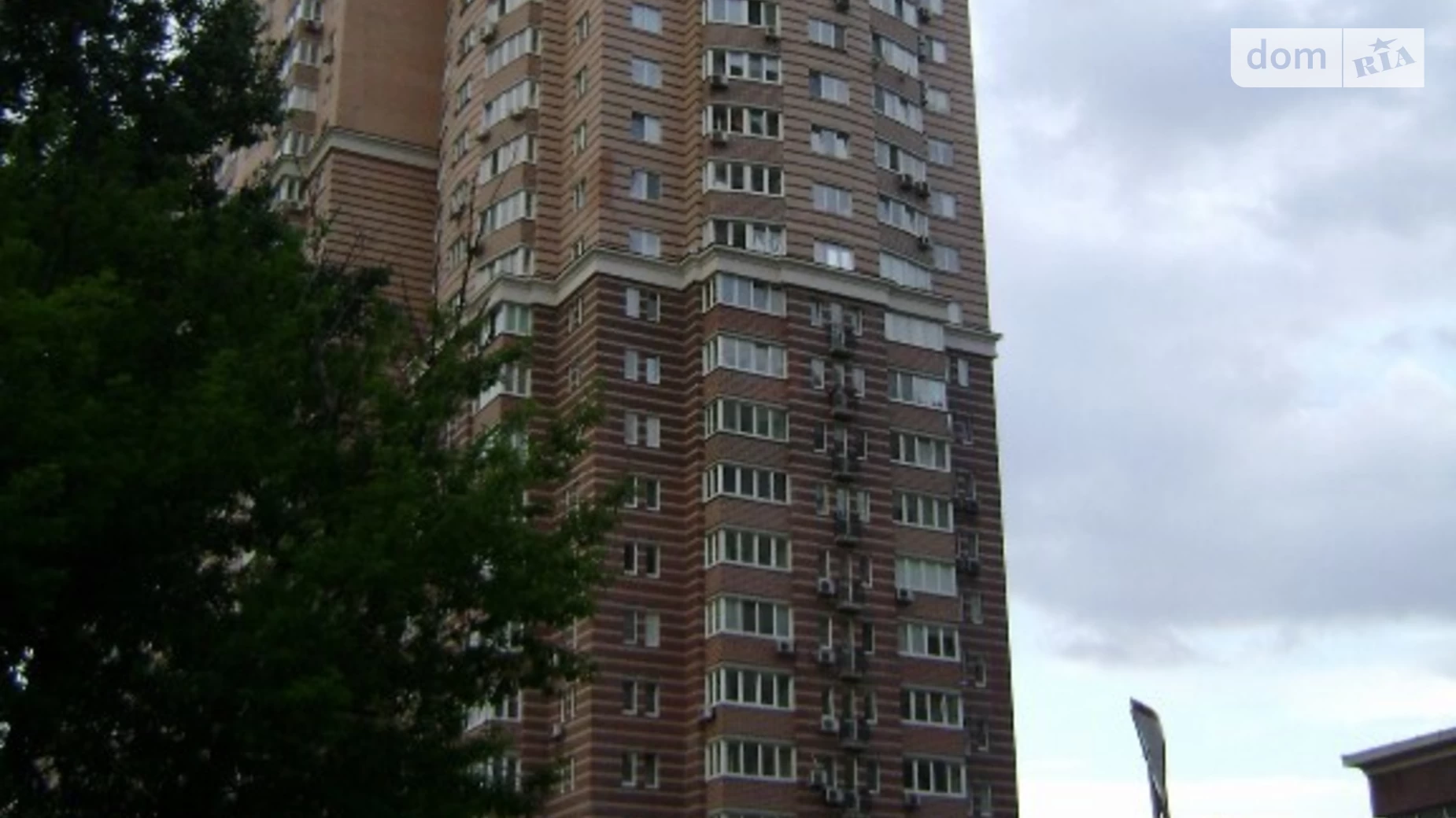 Продается 1-комнатная квартира 56 кв. м в Киеве, пл. Голосеевская, 13А - фото 3
