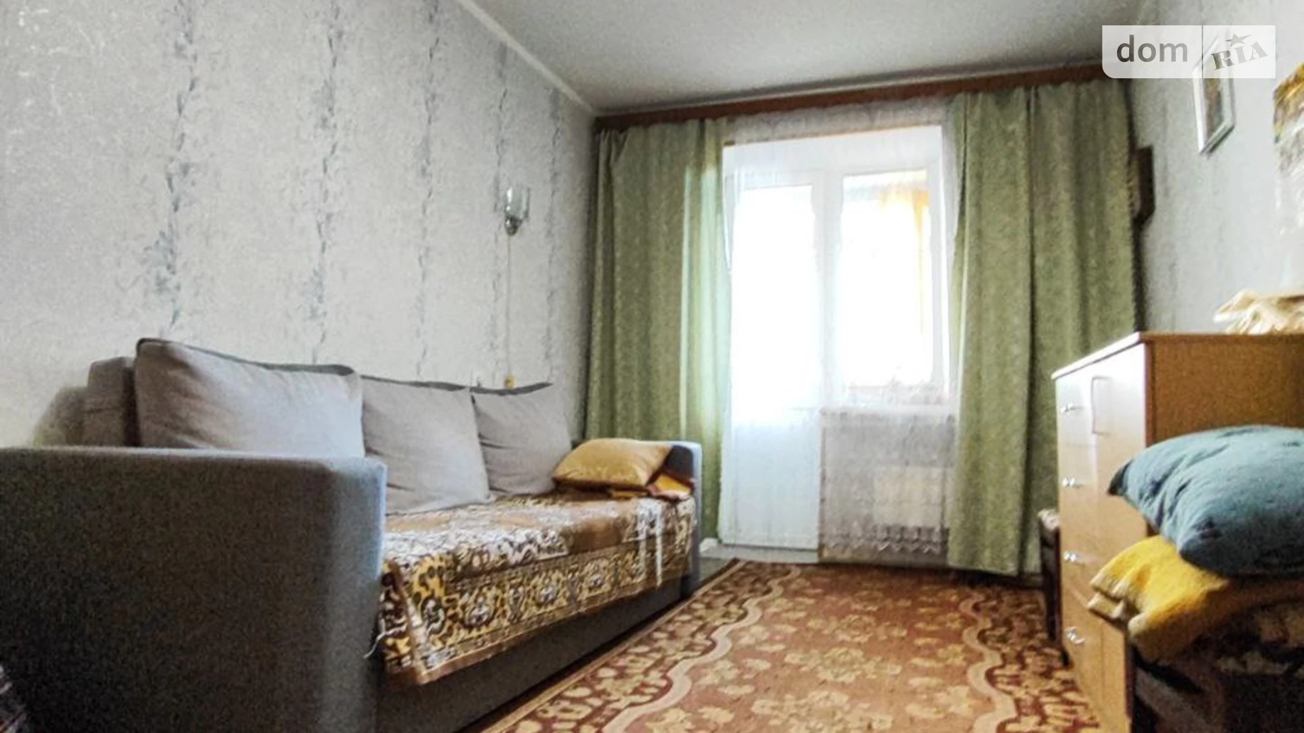 Продается 4-комнатная квартира 77.7 кв. м в Чернигове, ул. Заньковецкой, 28